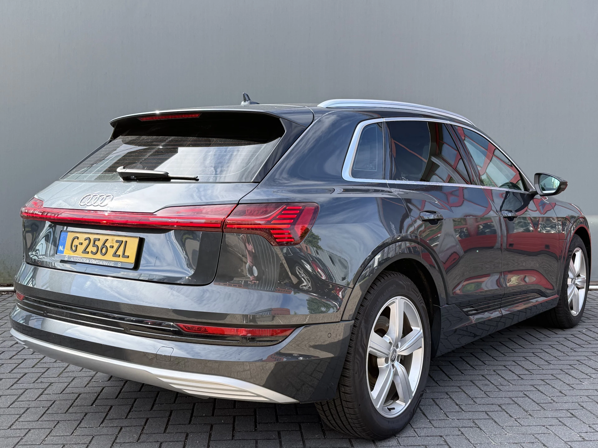 Hoofdafbeelding Audi e-tron