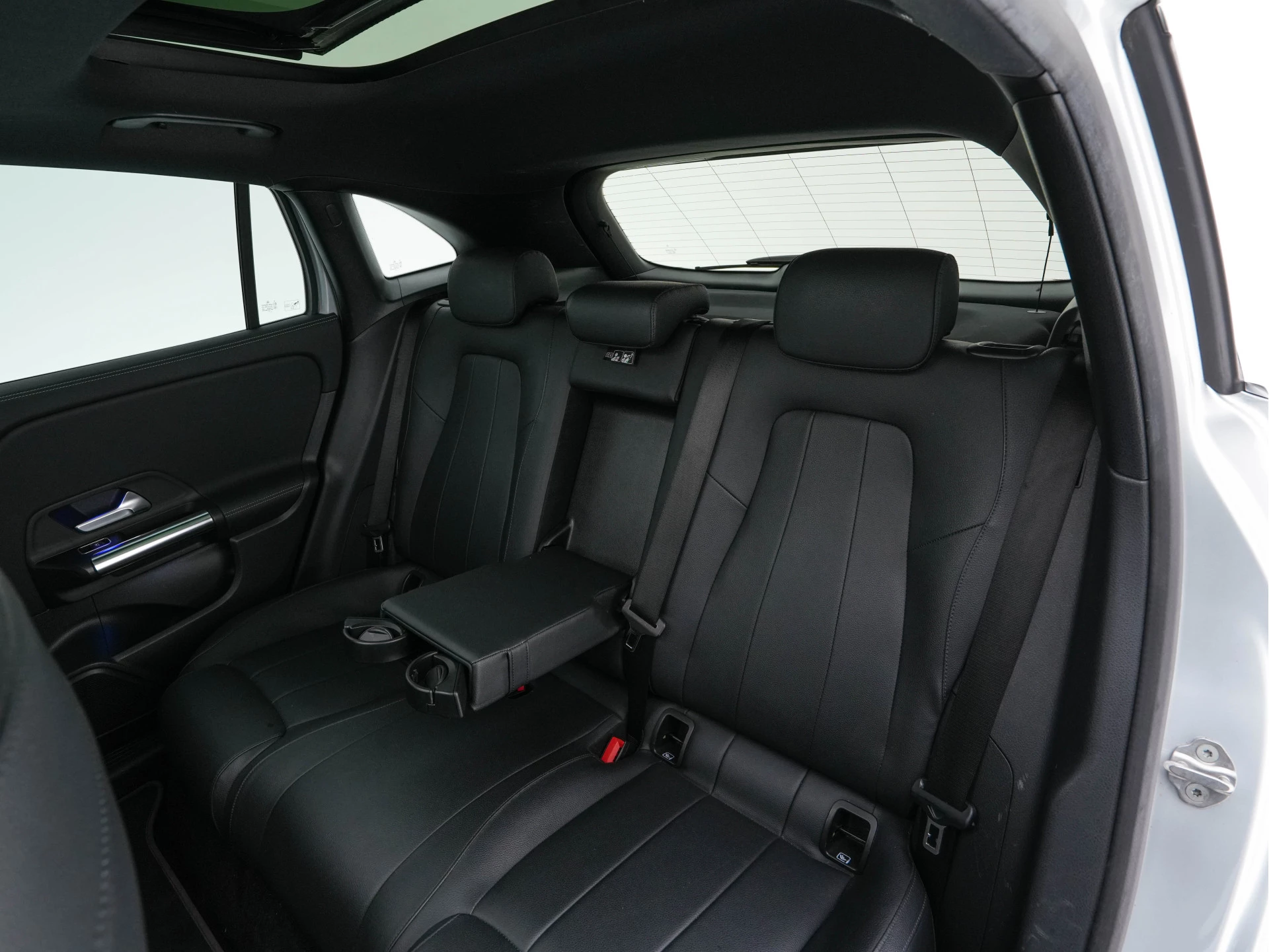 Hoofdafbeelding Mercedes-Benz EQA