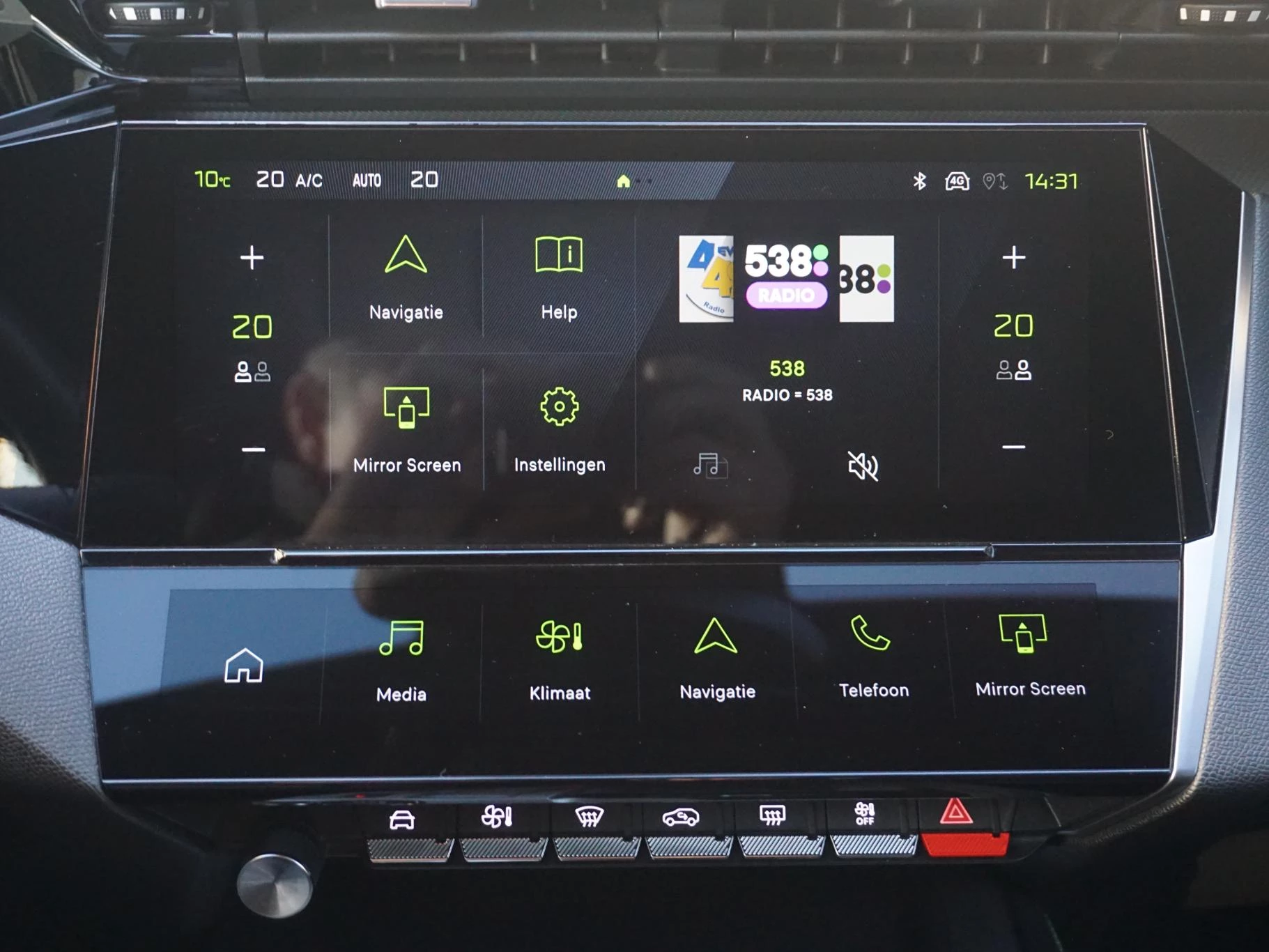 Hoofdafbeelding Peugeot 408