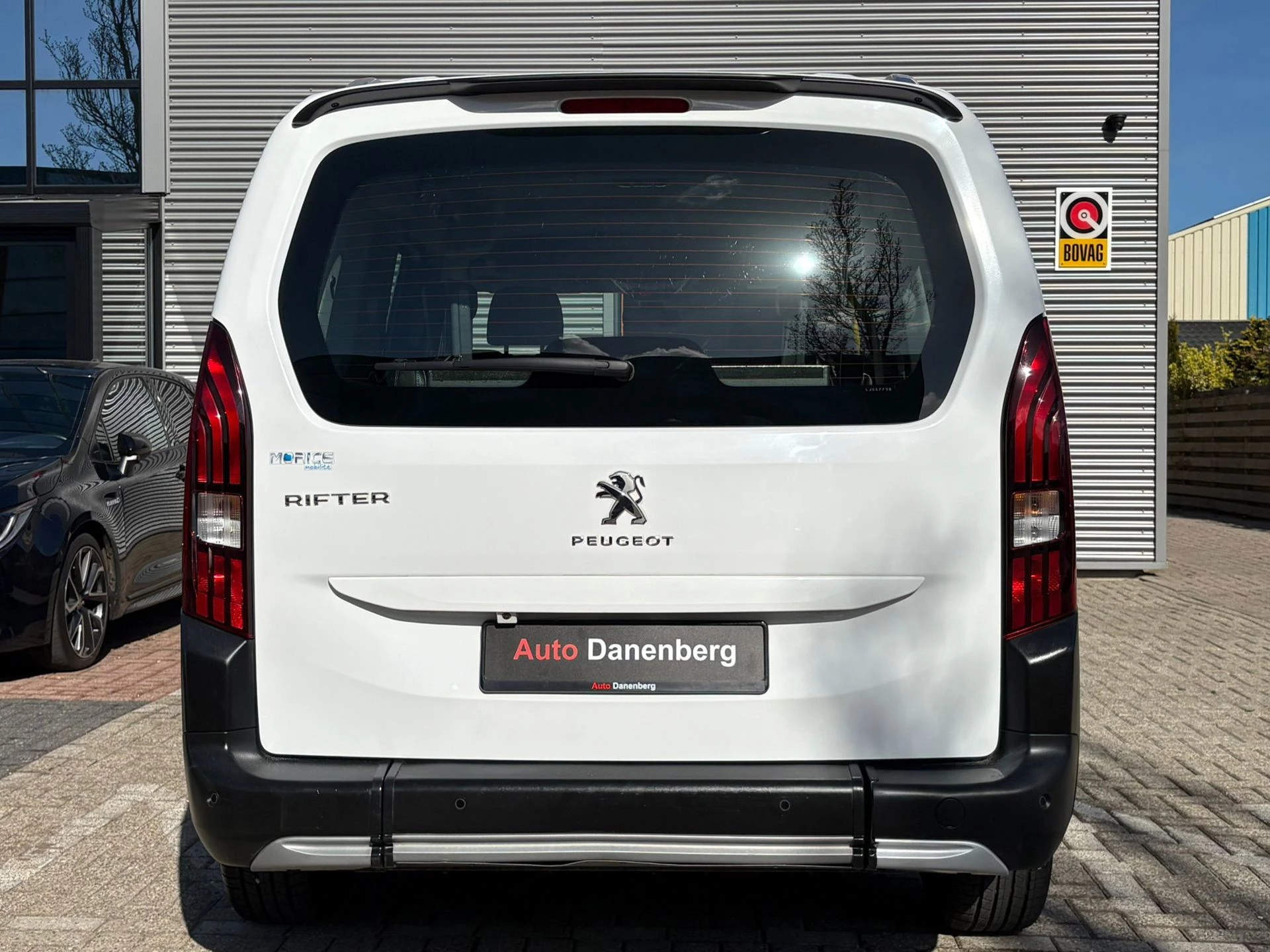 Hoofdafbeelding Peugeot Rifter