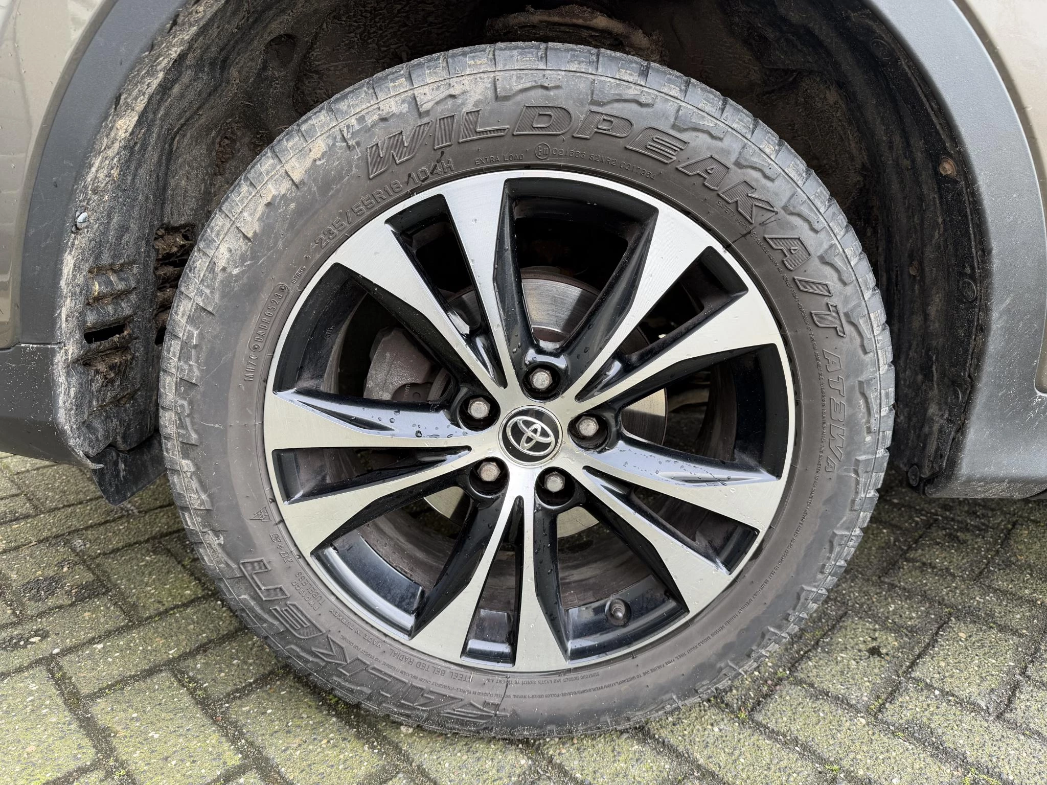 Hoofdafbeelding Toyota RAV4