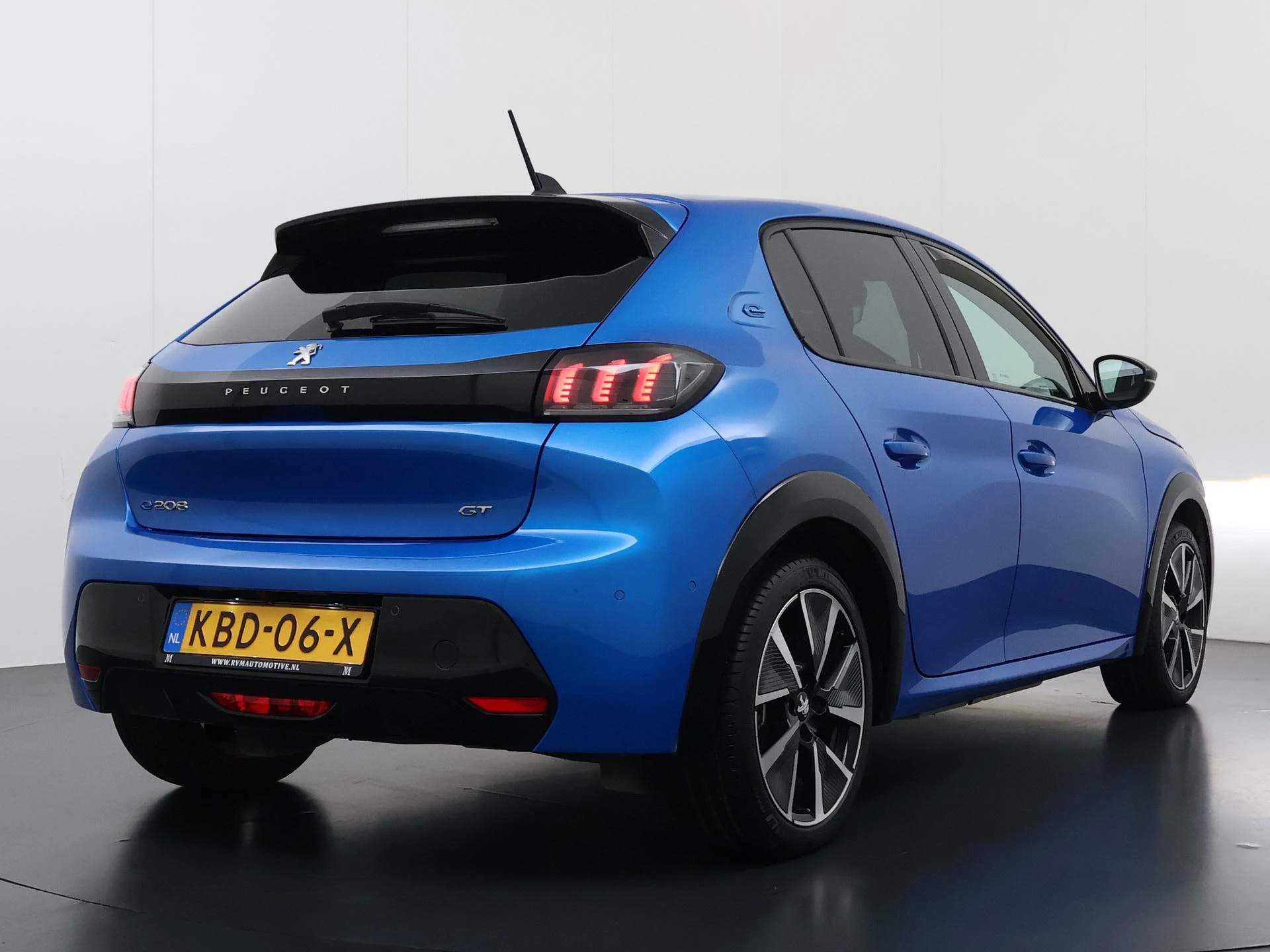 Hoofdafbeelding Peugeot e-208