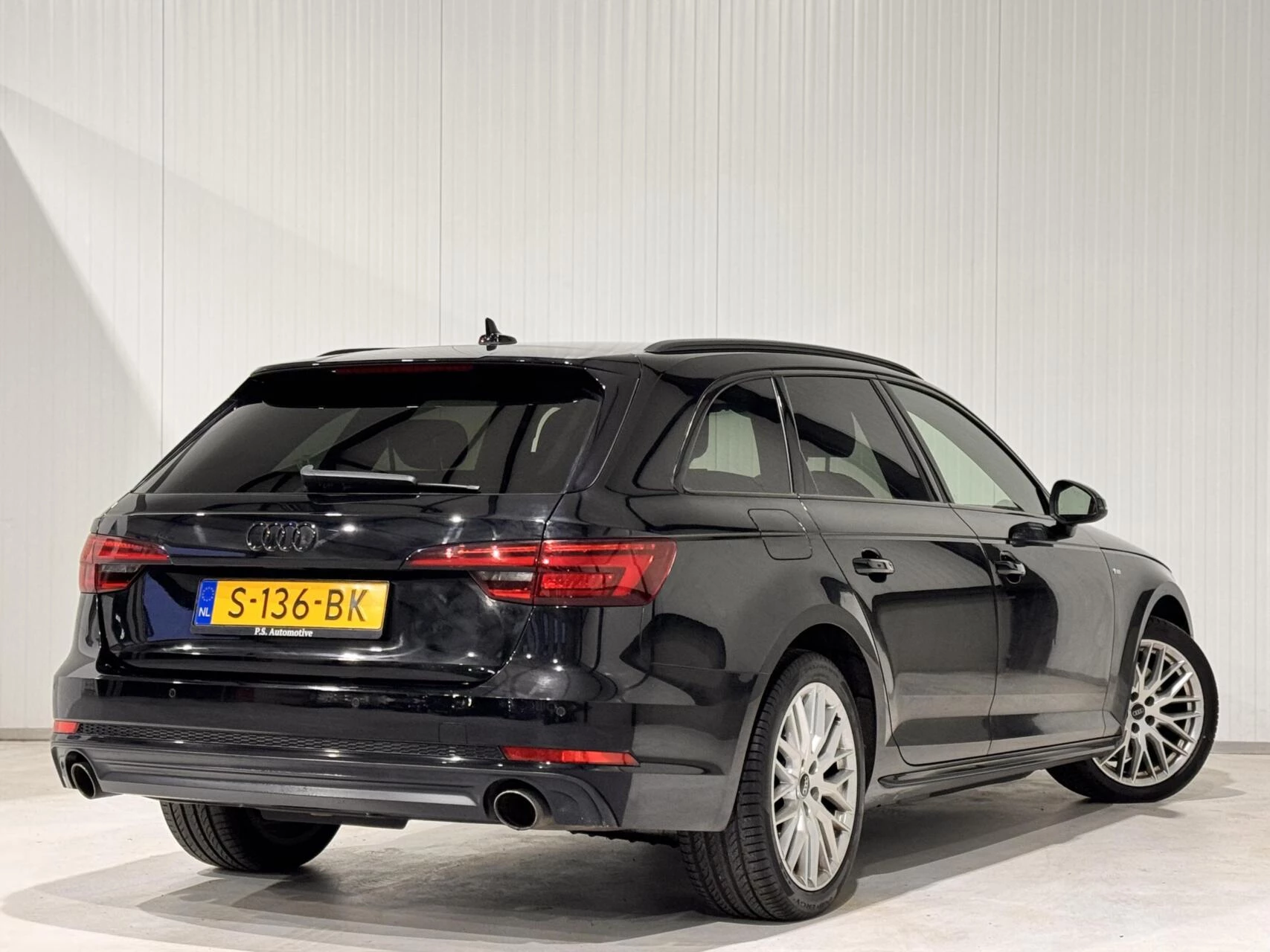 Hoofdafbeelding Audi A4