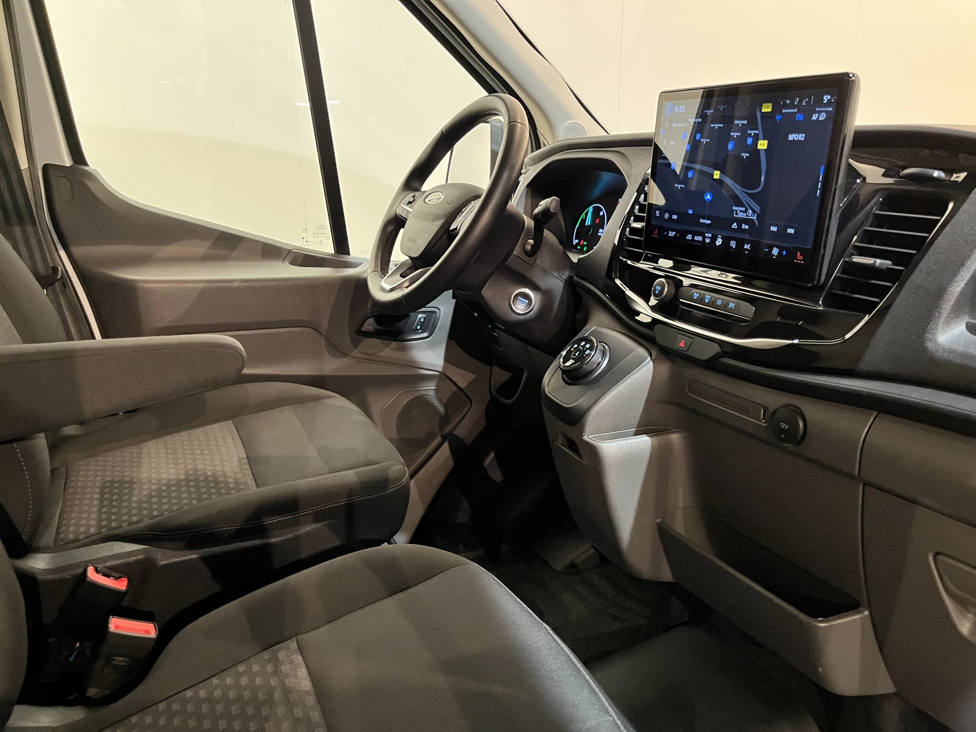 Hoofdafbeelding Ford E-Transit