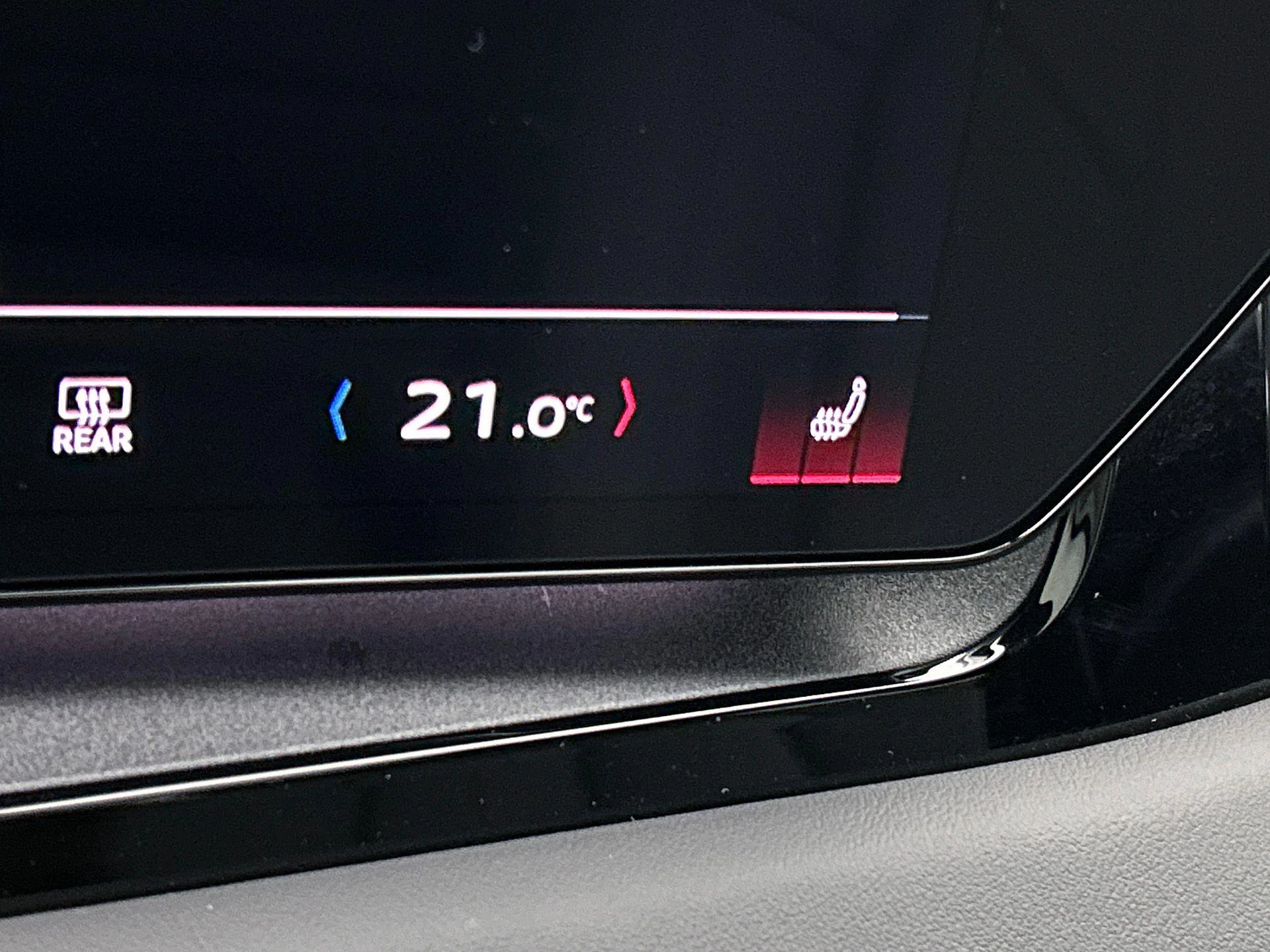 Hoofdafbeelding Audi SQ6 e-tron