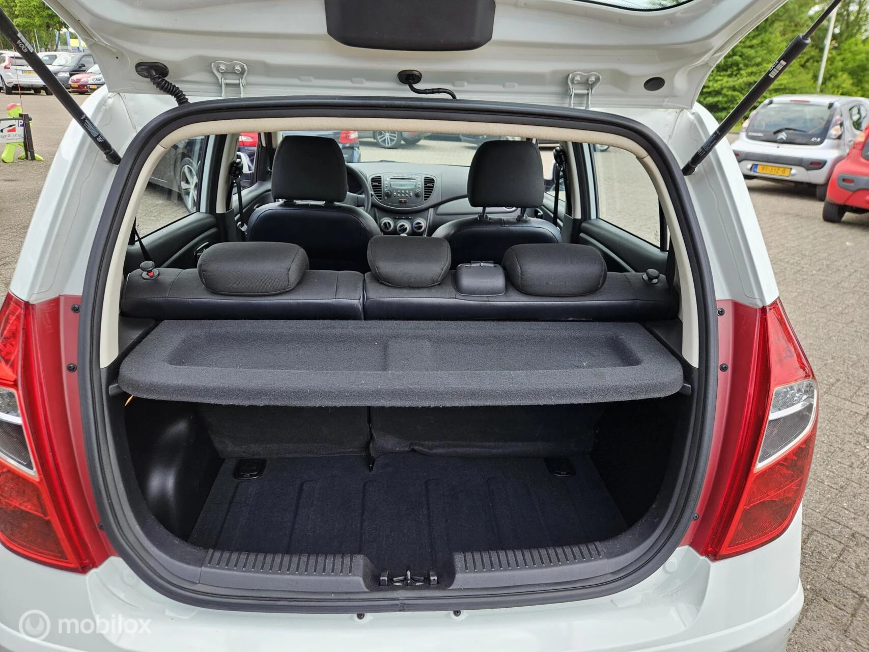 Hoofdafbeelding Hyundai i10