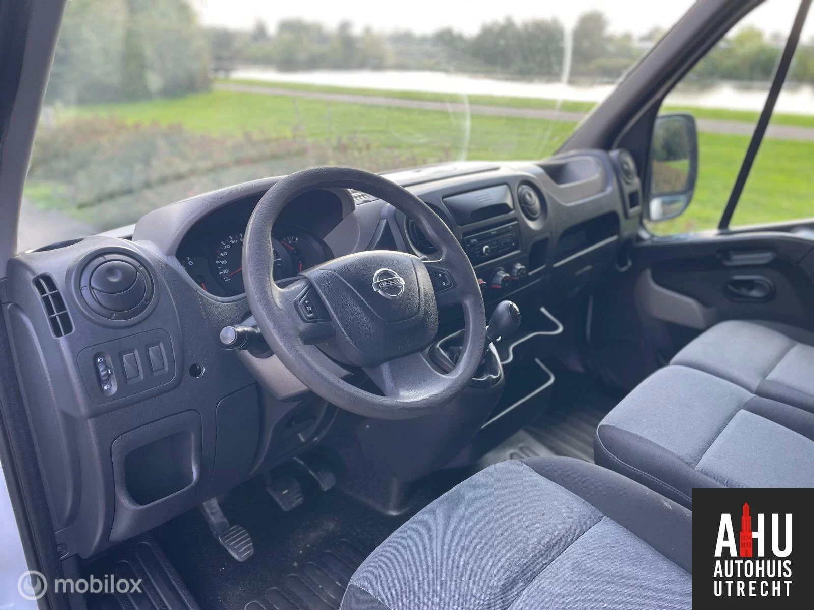 Hoofdafbeelding Nissan NV400