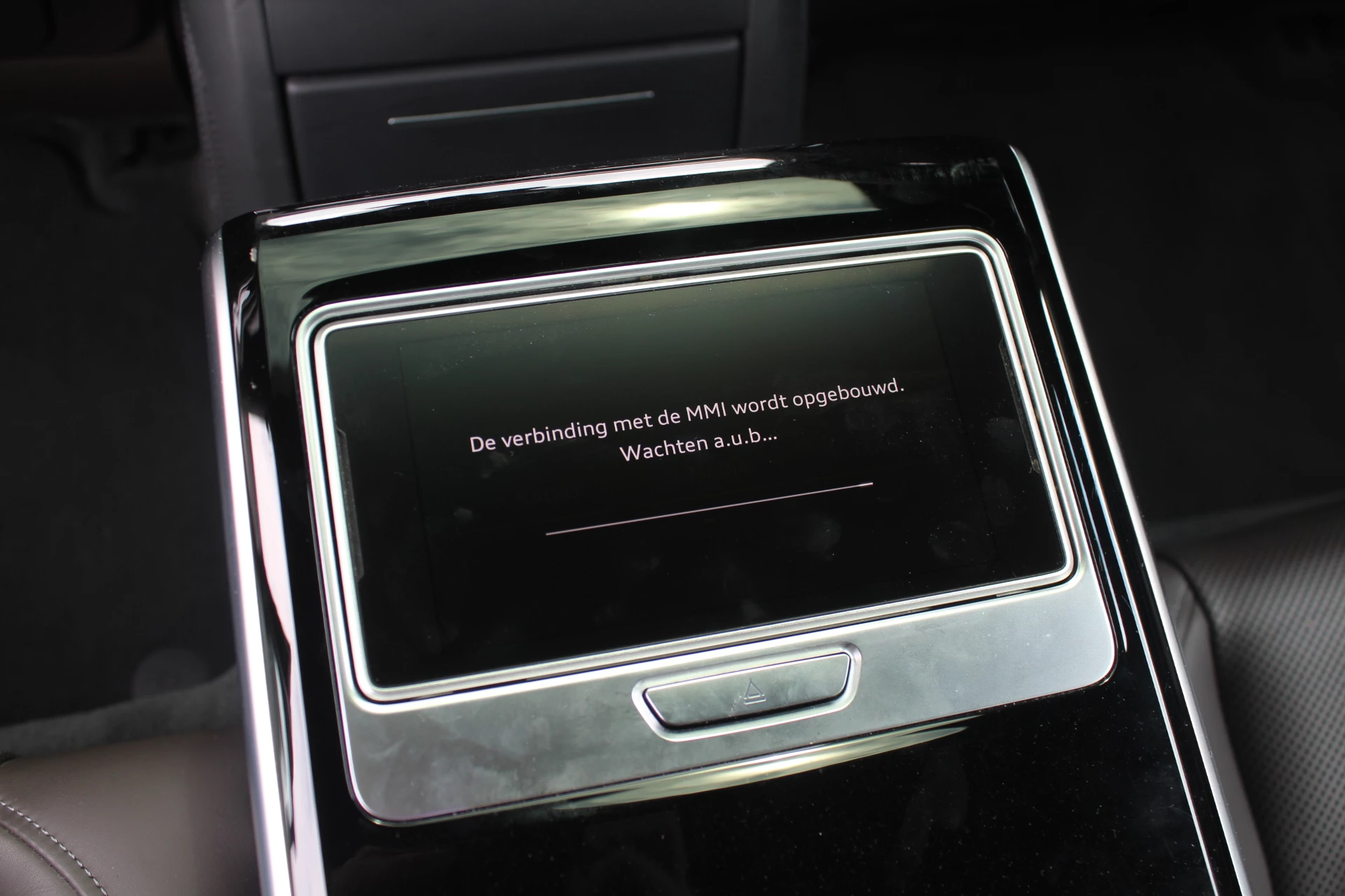 Hoofdafbeelding Audi A8