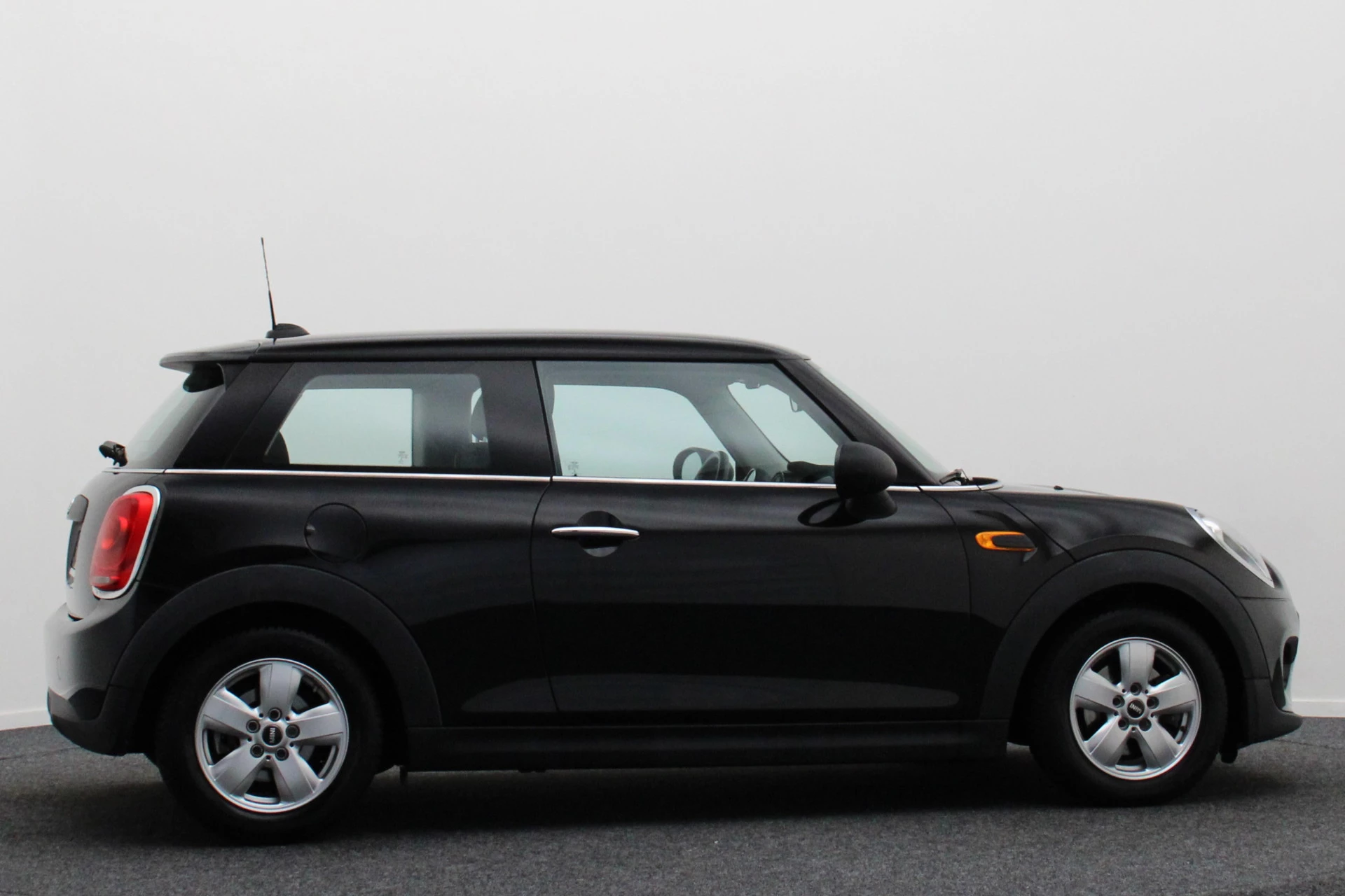 Hoofdafbeelding MINI One