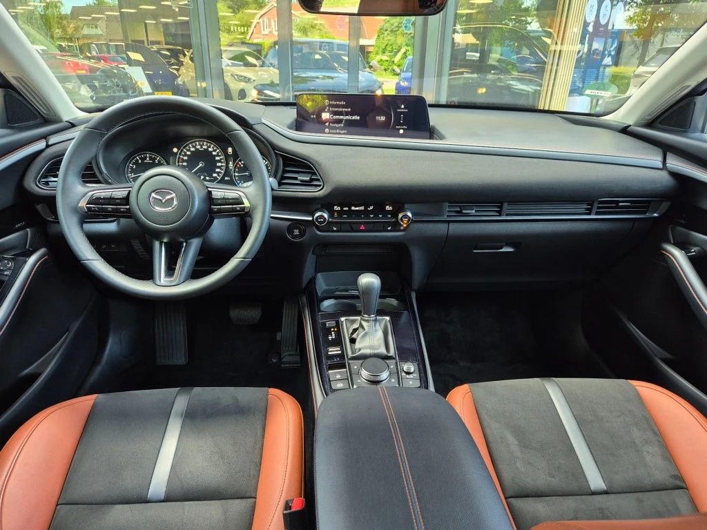Hoofdafbeelding Mazda CX-30