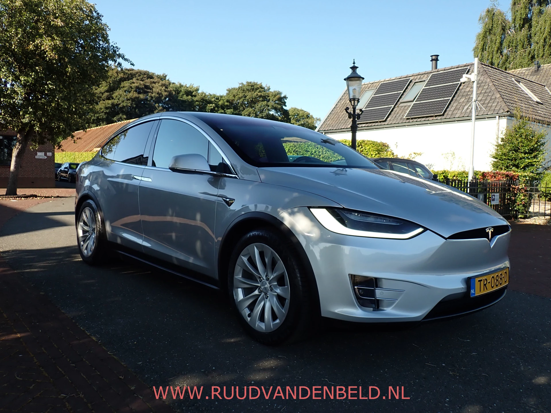 Hoofdafbeelding Tesla Model X