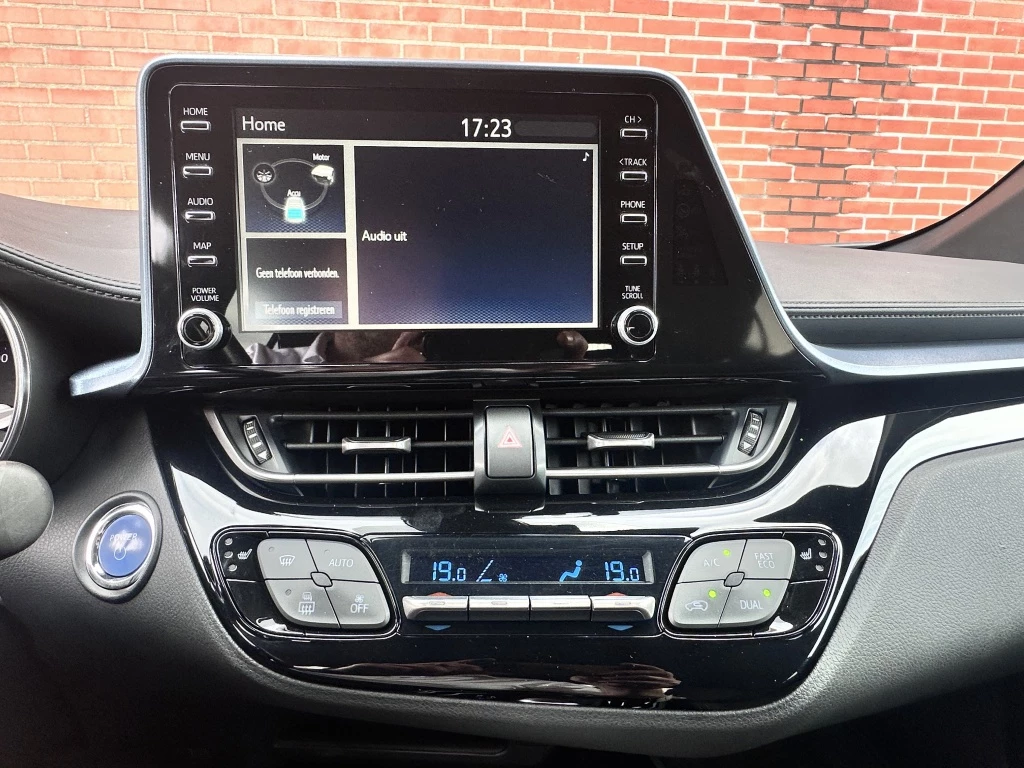Hoofdafbeelding Toyota C-HR
