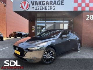 Hoofdafbeelding Mazda 3 Mazda 3 2.0 e-SkyActiv-G M Hybrid 122 Luxury // FULL LED // NAVI + CARPLAY // ADAPTIV CRUISE // PDC // 360 CAMERA // BOSE AUDIO