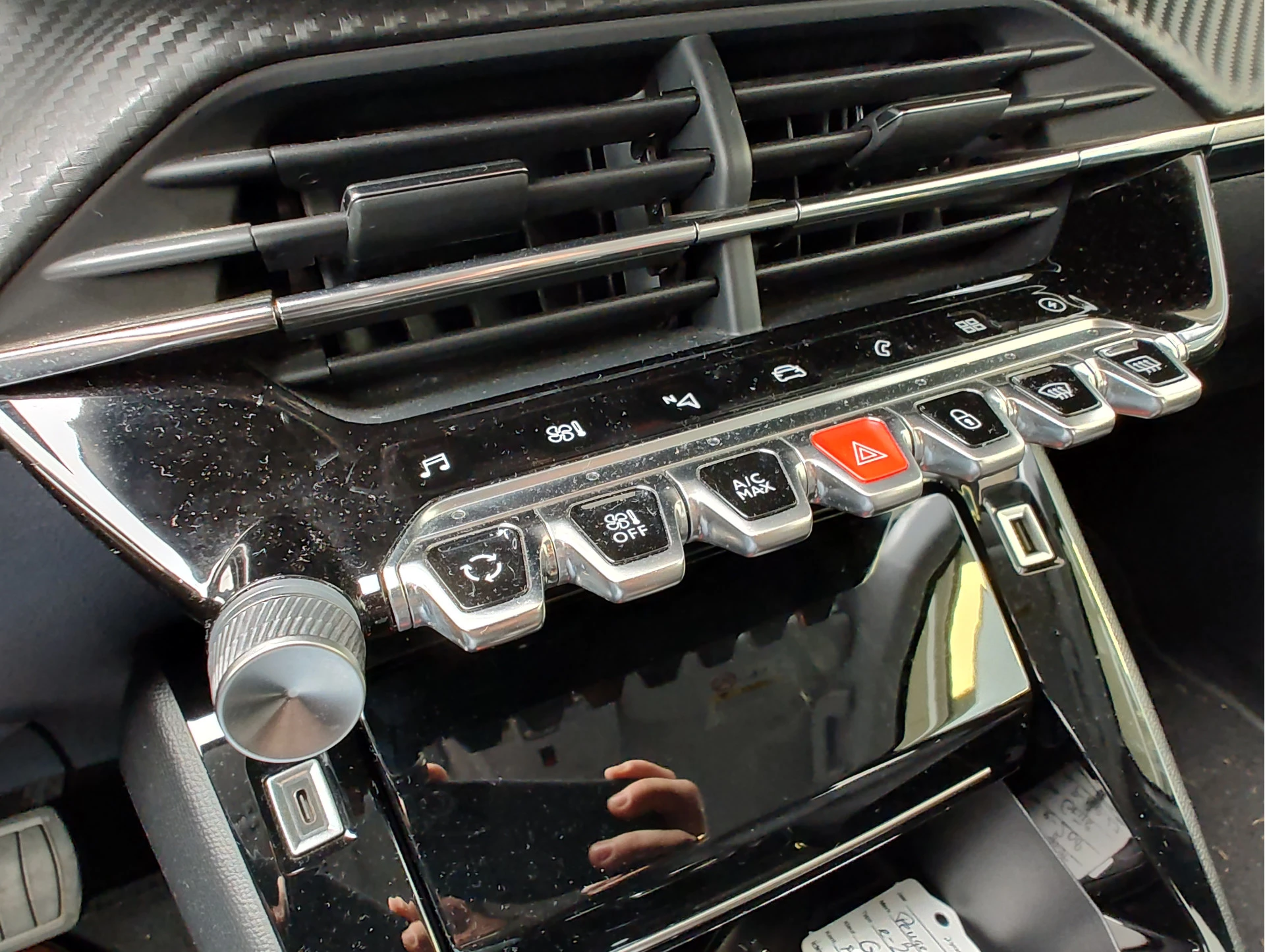 Hoofdafbeelding Peugeot e-208