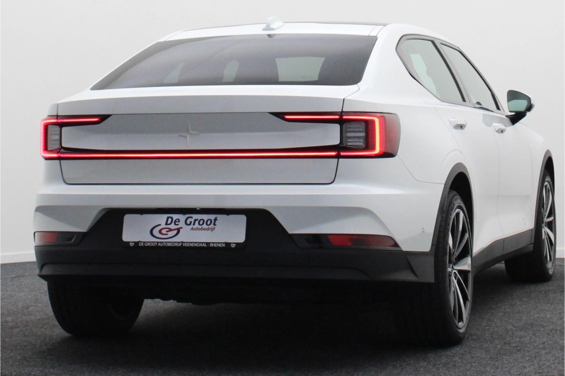 Hoofdafbeelding Polestar 2