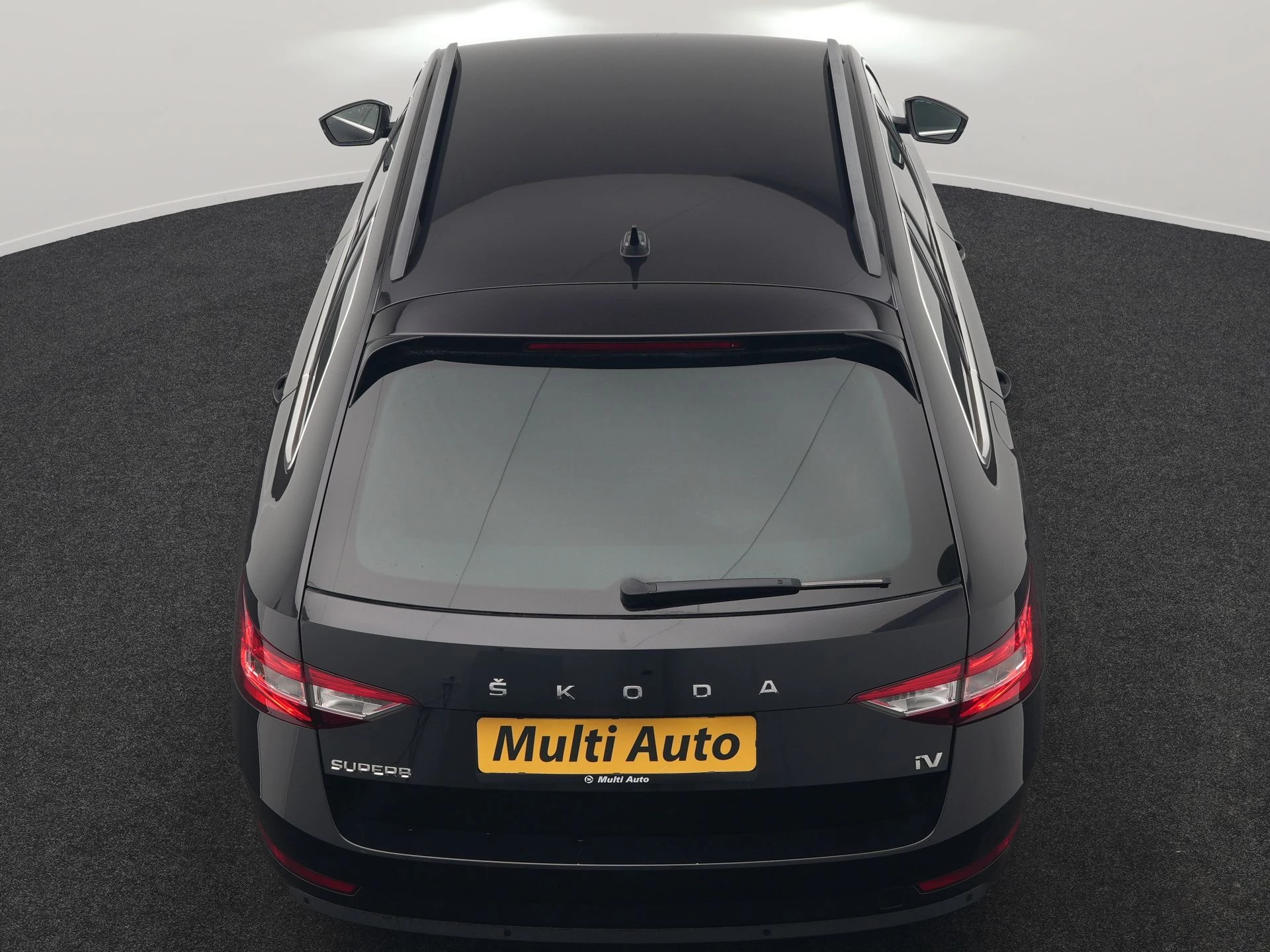 Hoofdafbeelding Škoda Superb