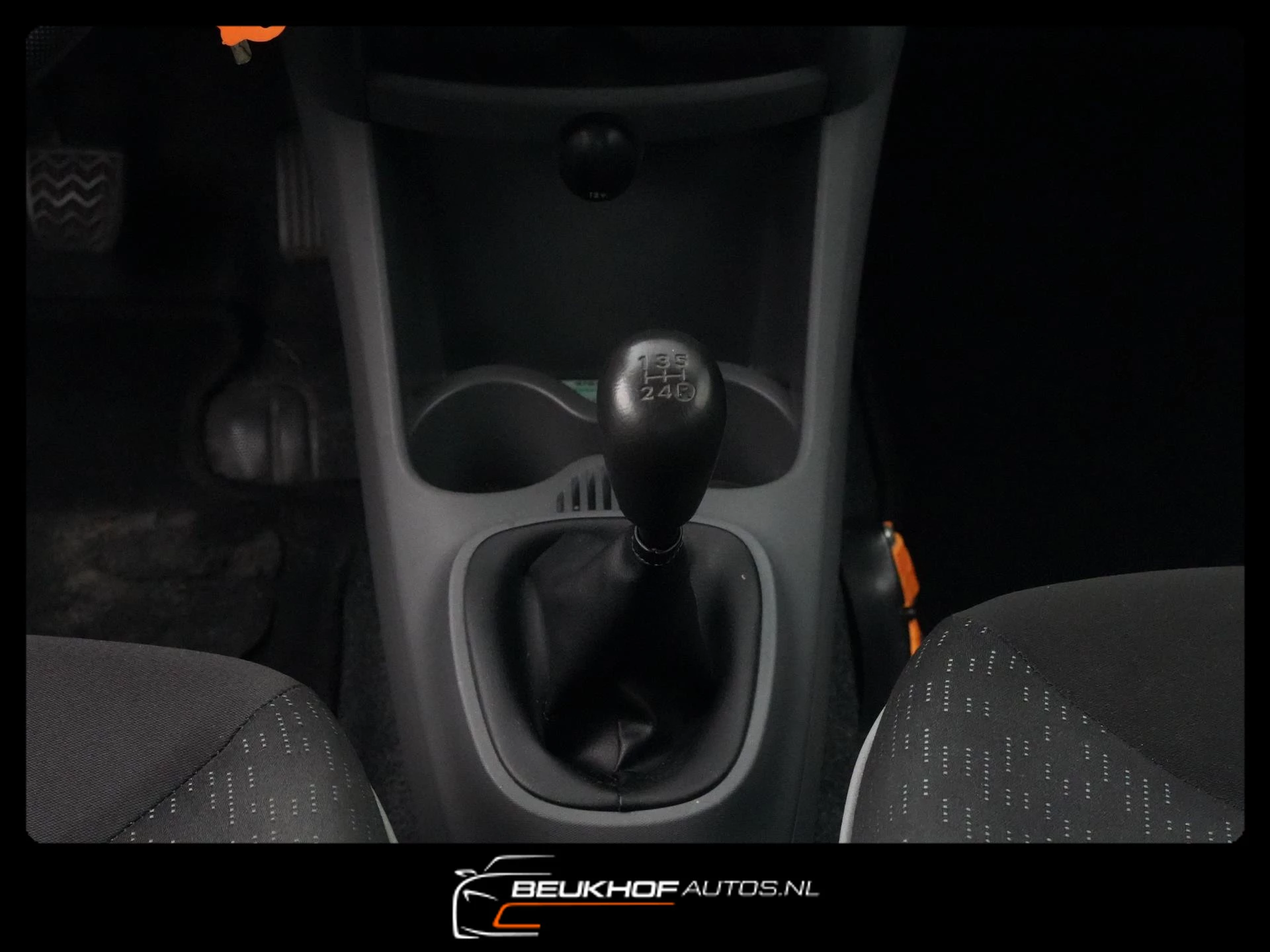 Hoofdafbeelding Peugeot 107