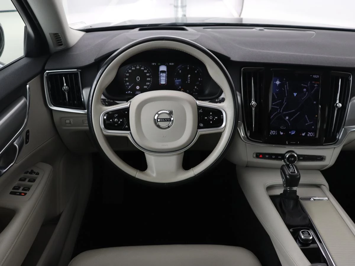 Hoofdafbeelding Volvo V90