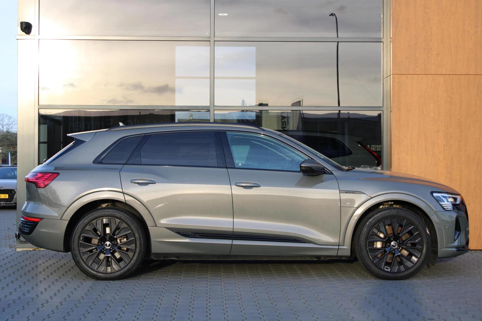 Hoofdafbeelding Audi Q8 e-tron