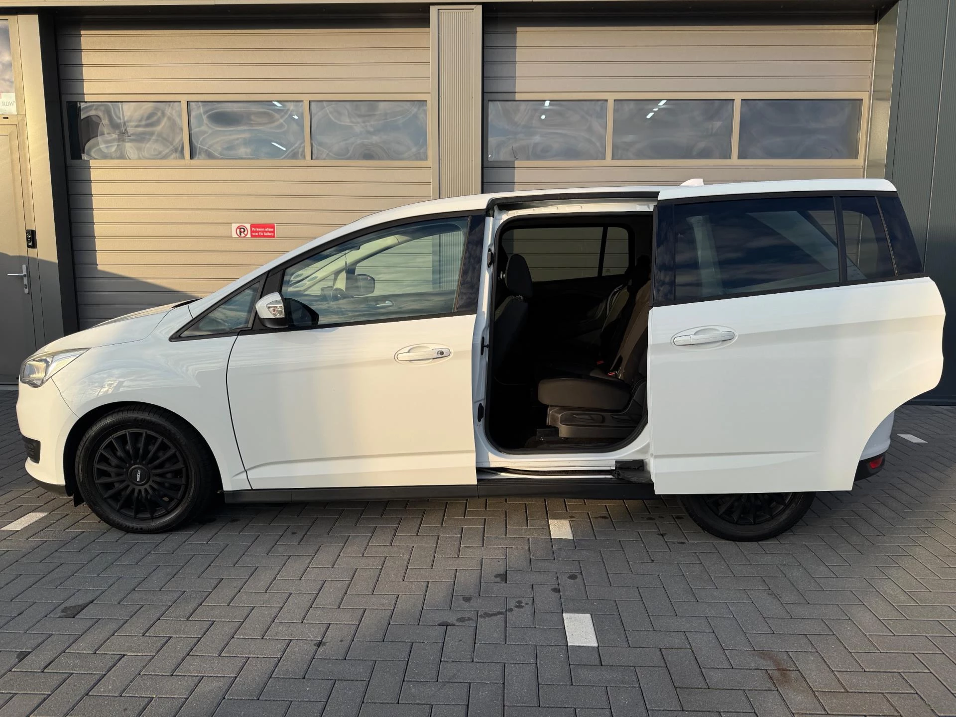 Hoofdafbeelding Ford Grand C-Max