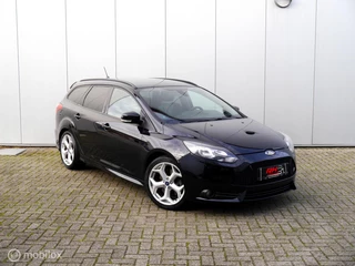 Ford Focus Wagon 2.0 MK3 ST-2 ST-3 Perfo. / Org.NL / NAP/ ST