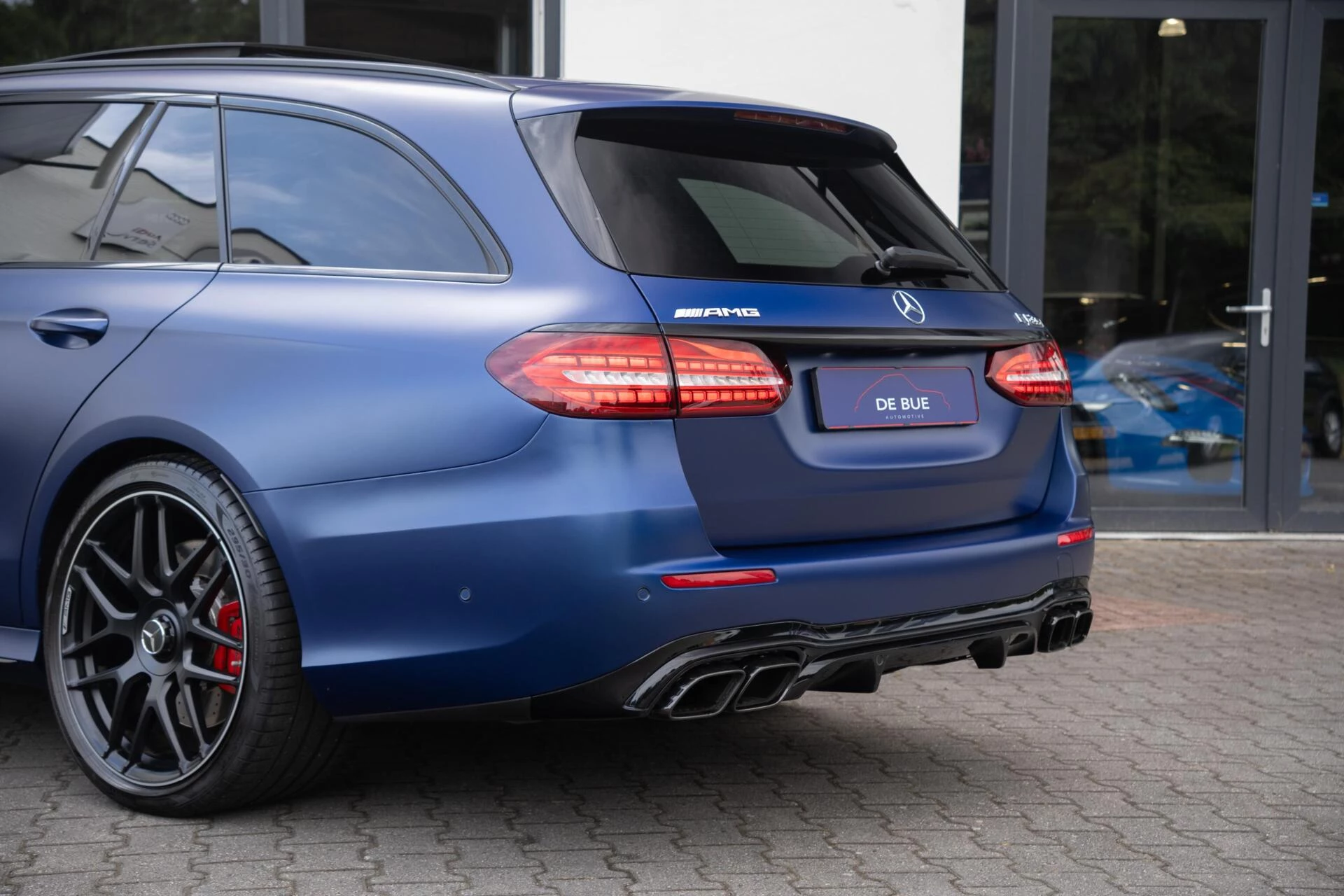 Hoofdafbeelding Mercedes-Benz E-Klasse