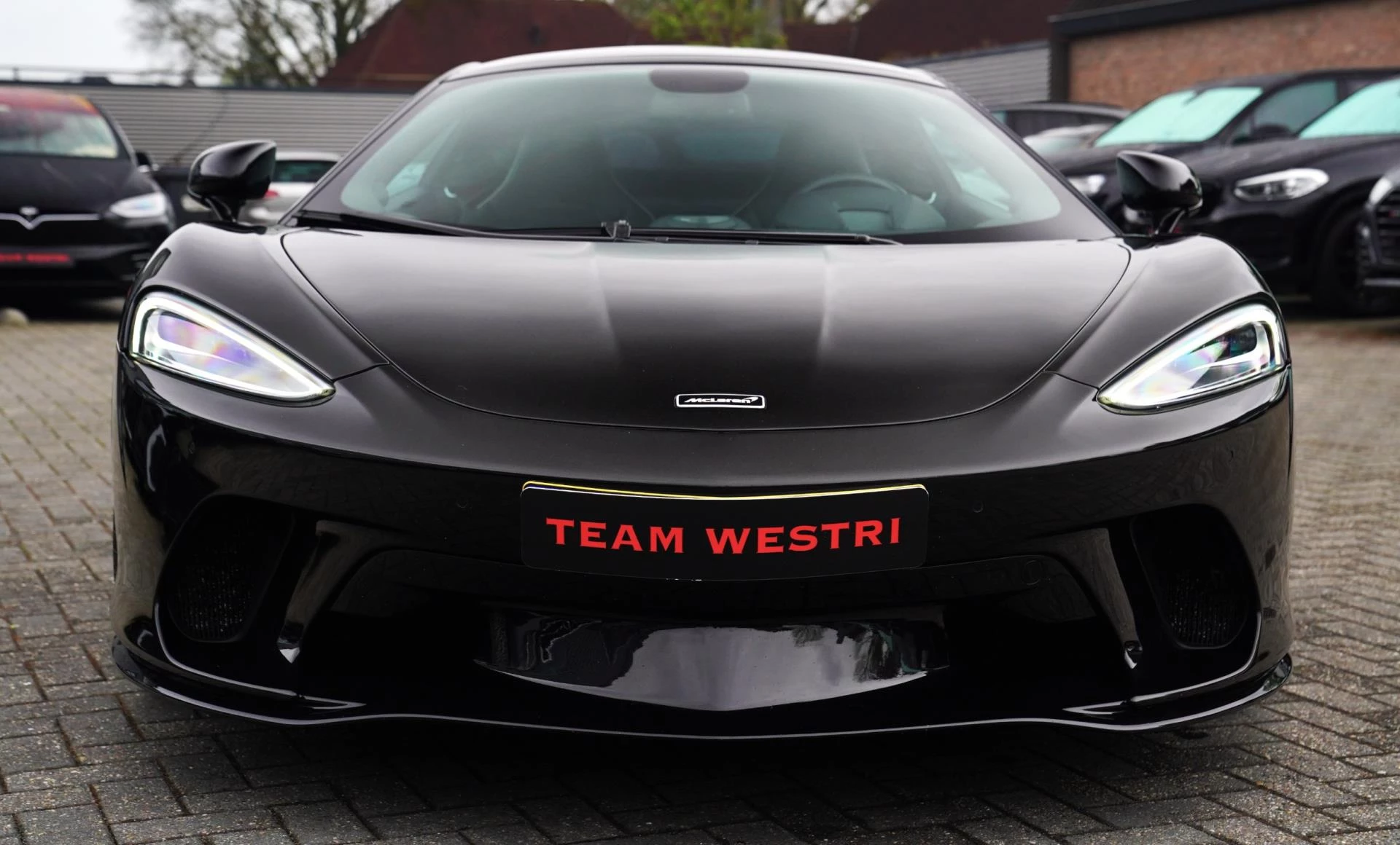 Hoofdafbeelding McLaren GT