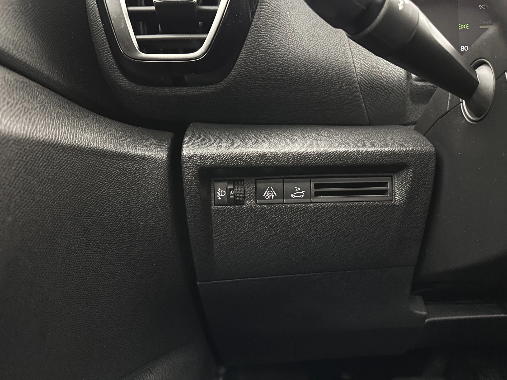 Hoofdafbeelding Citroën ë-C4 X