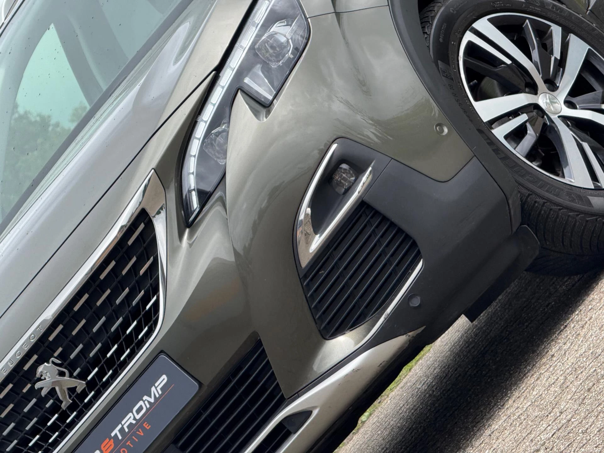 Hoofdafbeelding Peugeot 5008
