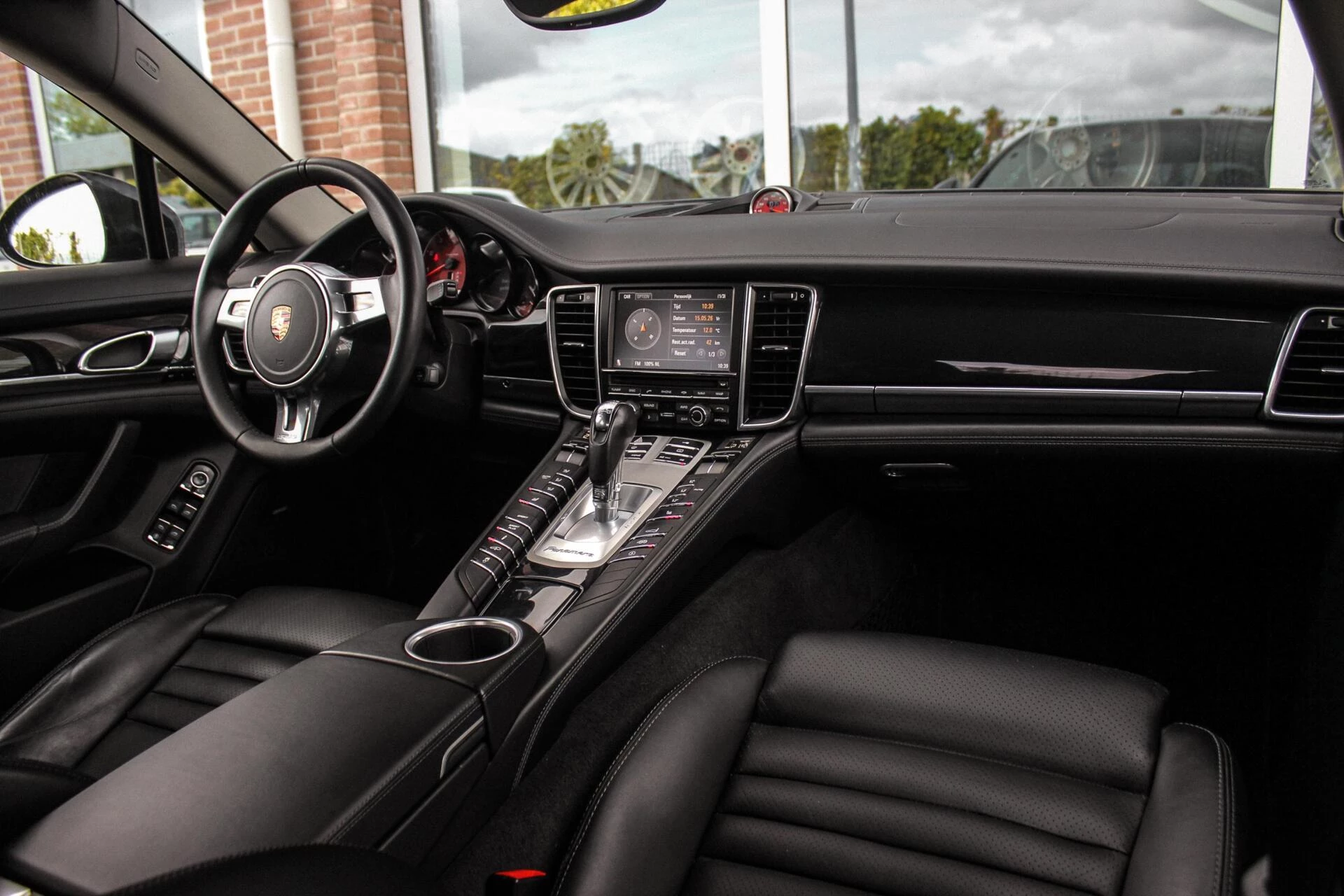 Hoofdafbeelding Porsche Panamera