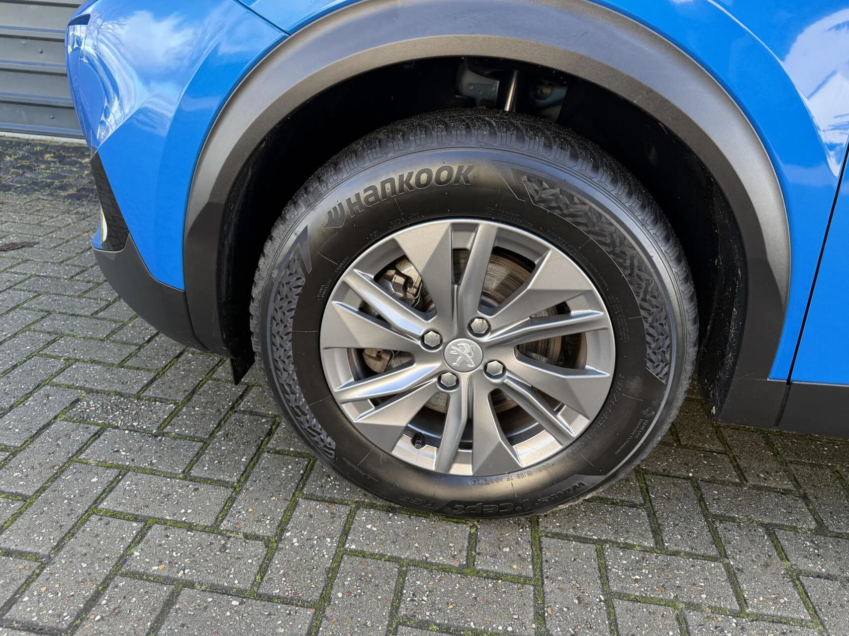 Hoofdafbeelding Peugeot e-2008