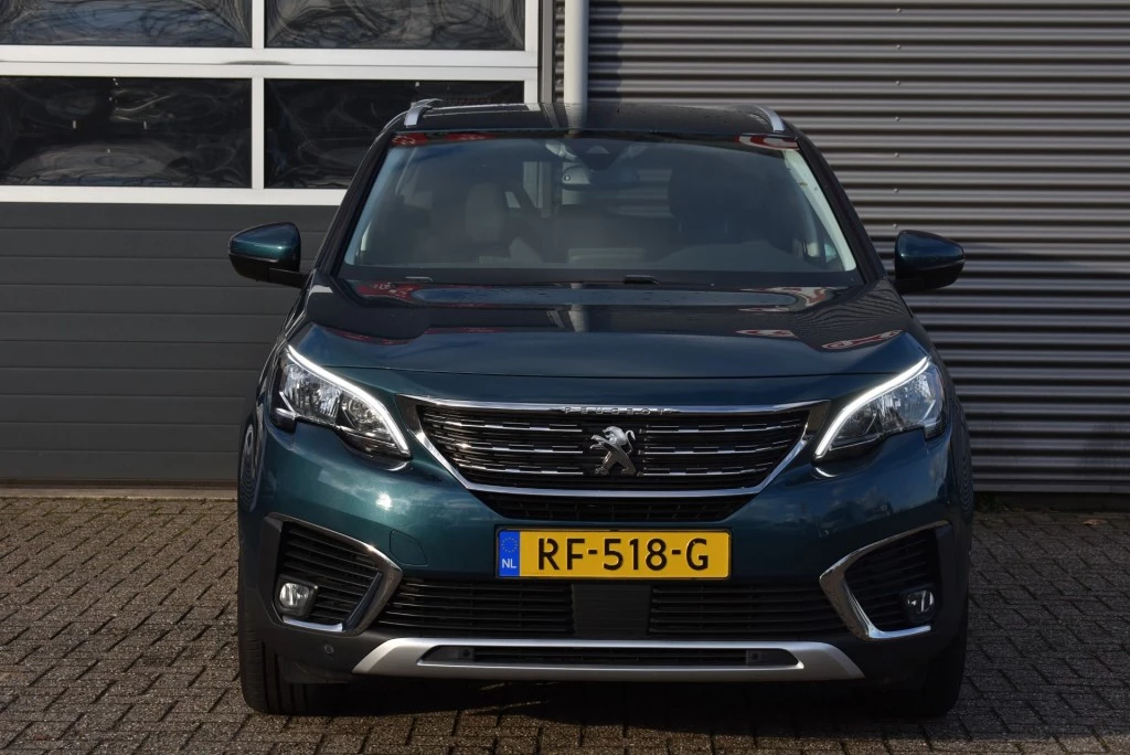 Hoofdafbeelding Peugeot 5008