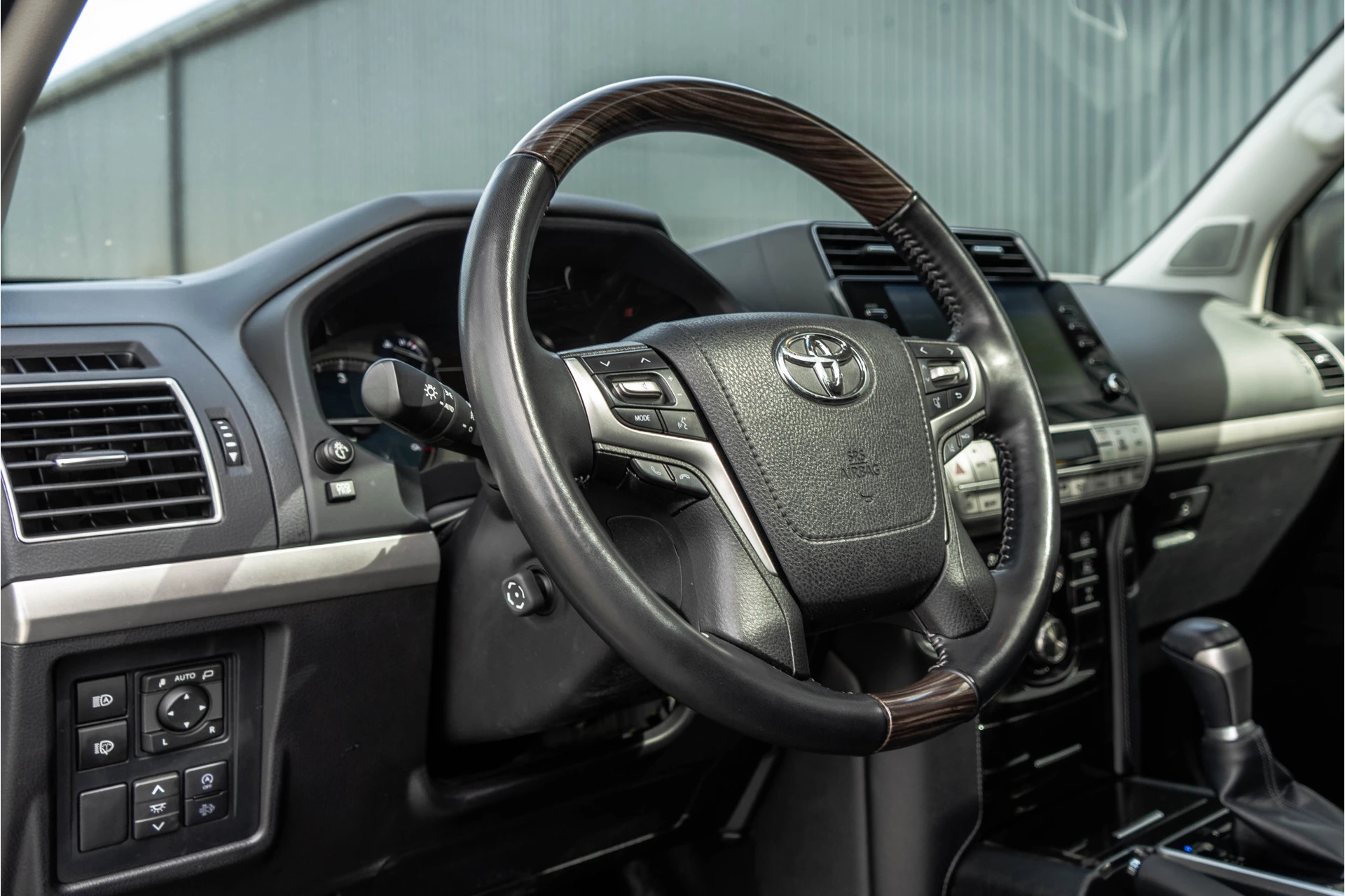 Hoofdafbeelding Toyota Land Cruiser