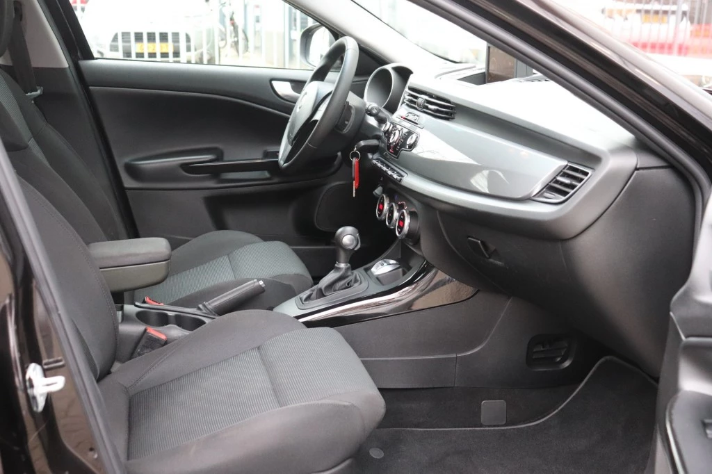 Hoofdafbeelding Alfa Romeo Giulietta