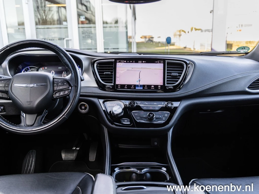 Hoofdafbeelding Chrysler Pacifica