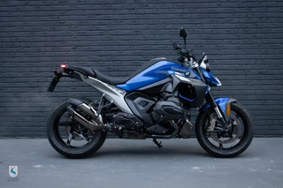 BMW R 1300 R ASA / Racing Blue