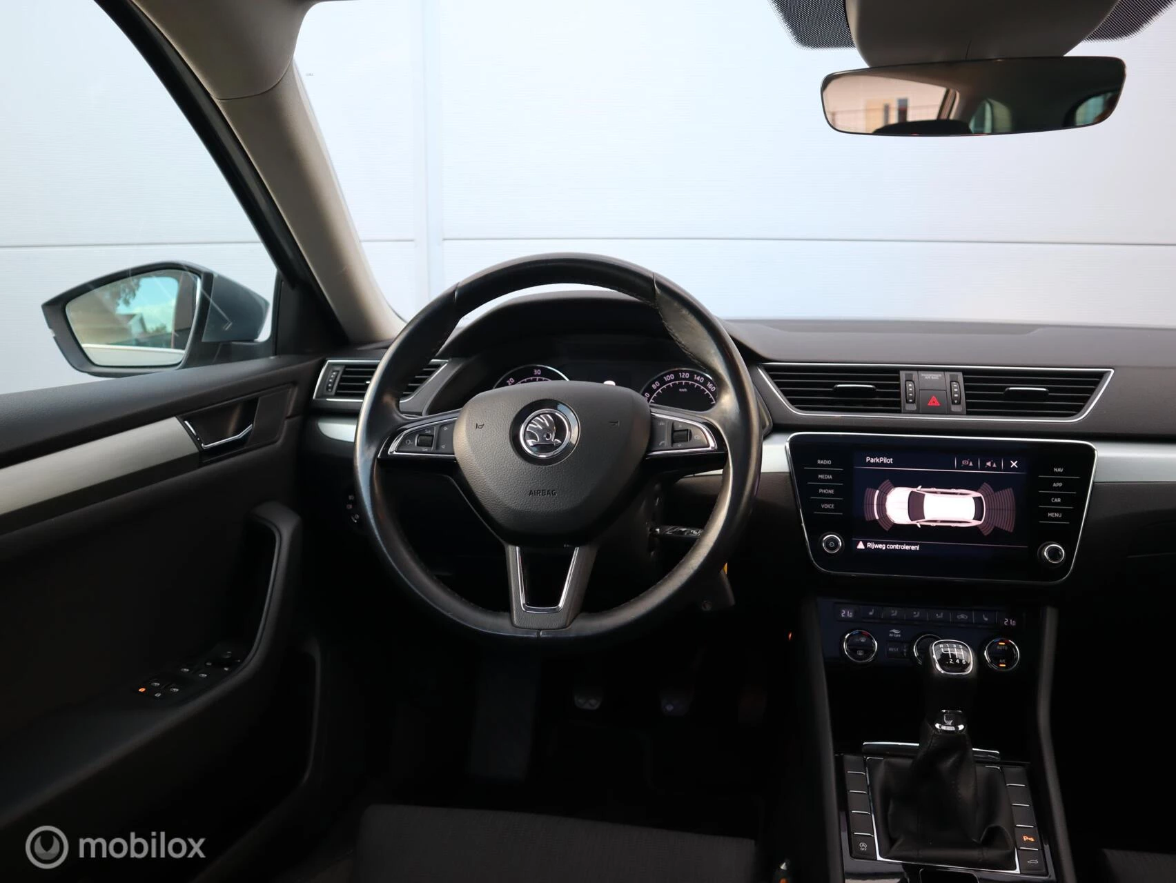 Hoofdafbeelding Škoda Superb