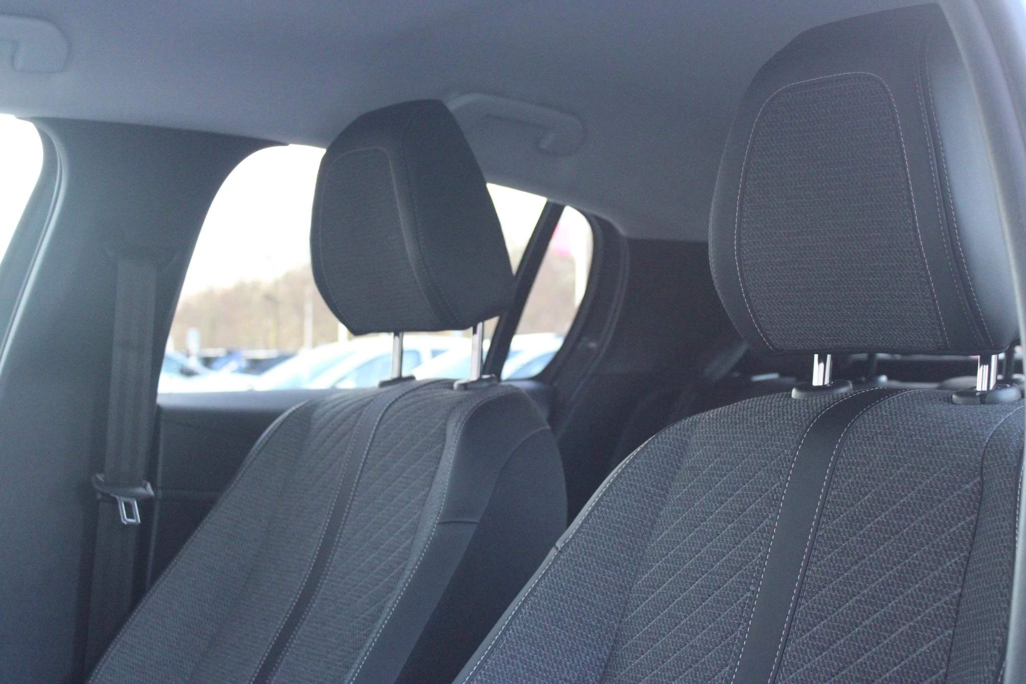 Hoofdafbeelding Peugeot e-208