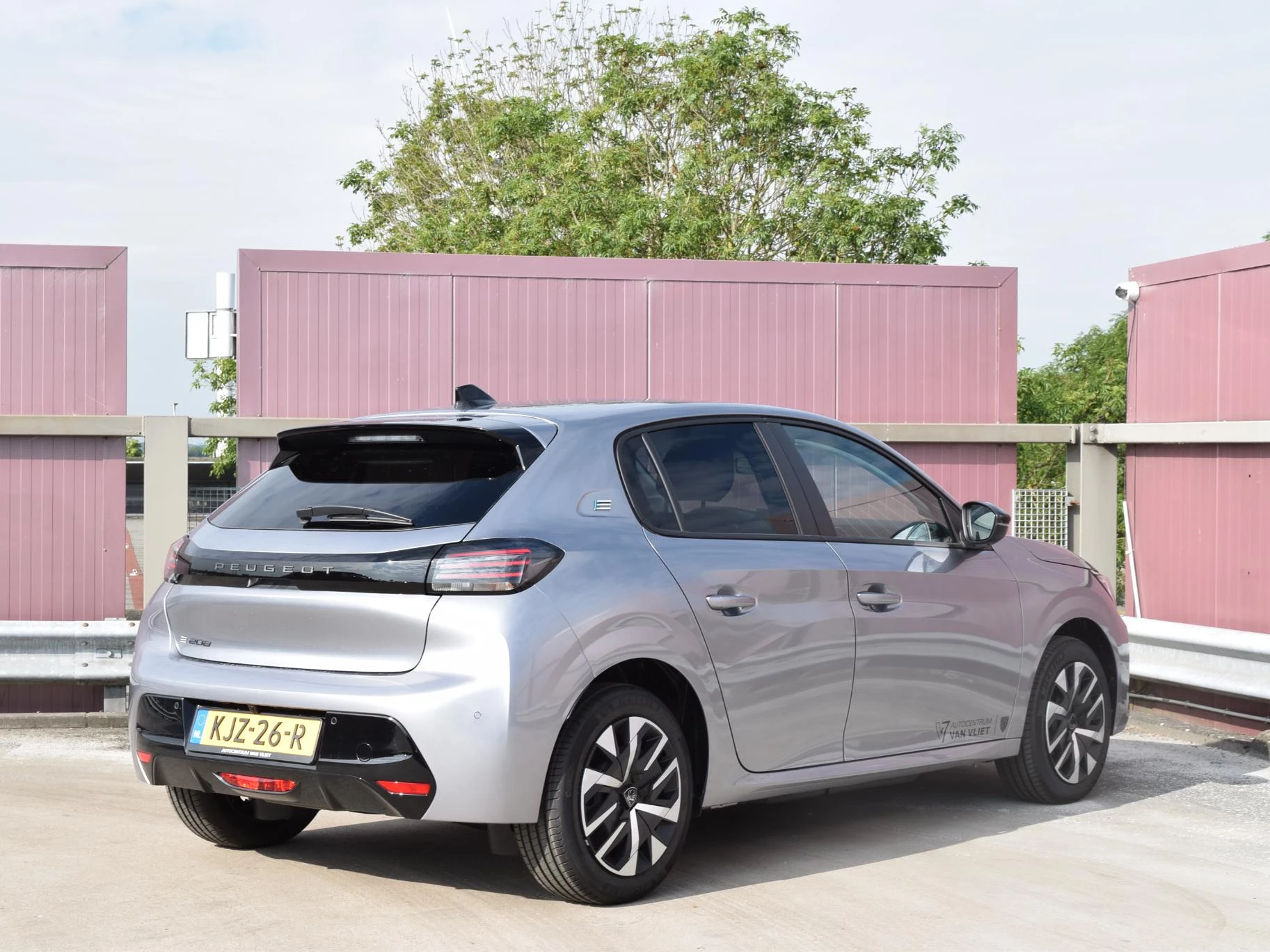 Hoofdafbeelding Peugeot e-208