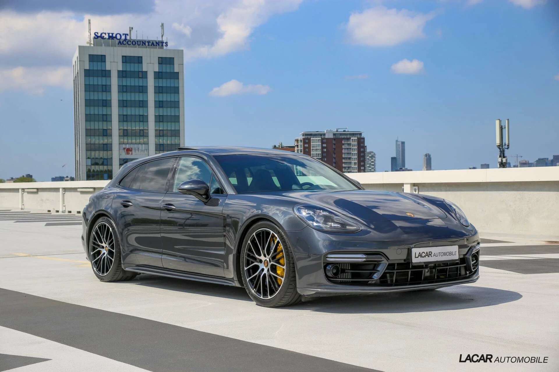 Hoofdafbeelding Porsche Panamera