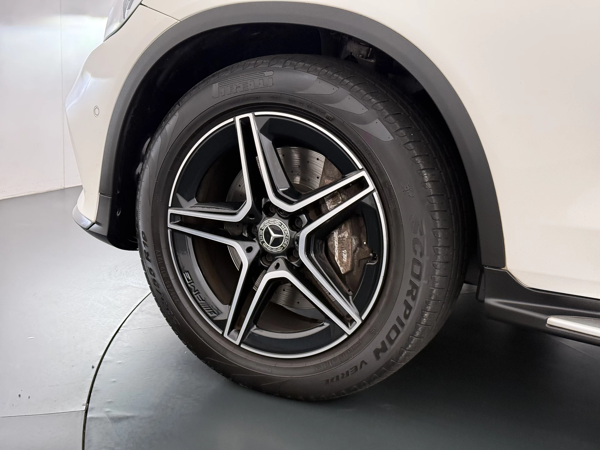 Hoofdafbeelding Mercedes-Benz GLC