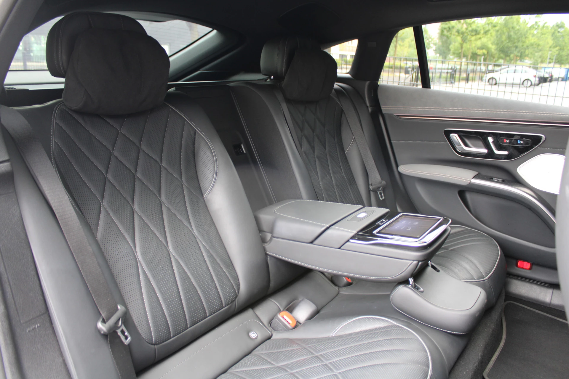 Hoofdafbeelding Mercedes-Benz EQS