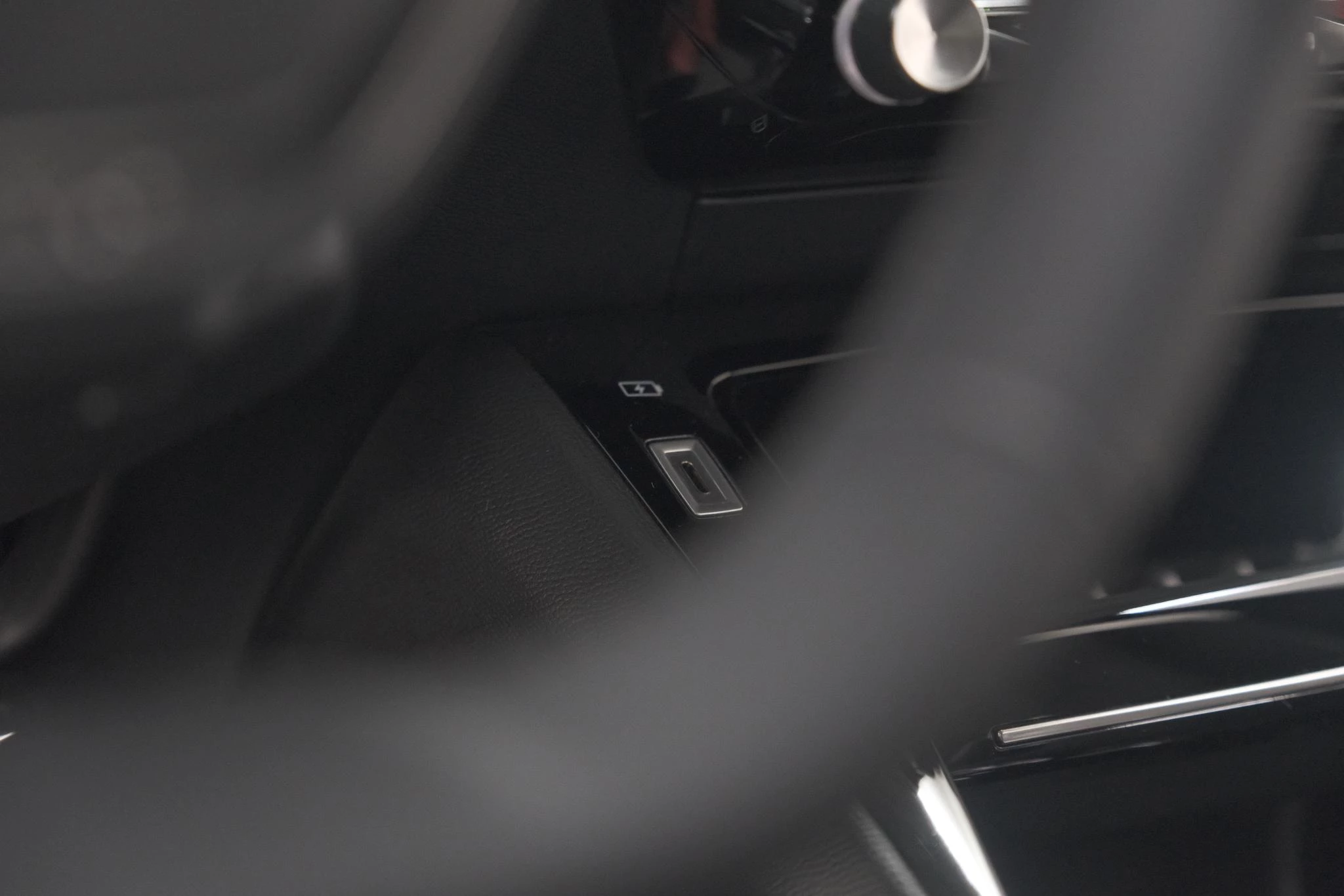Hoofdafbeelding Peugeot e-208