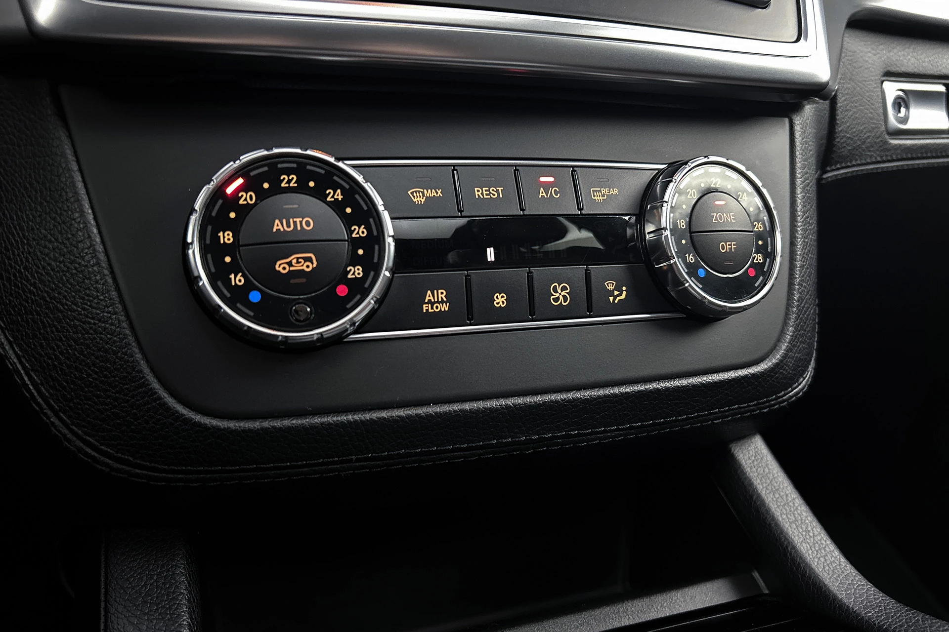 Hoofdafbeelding Mercedes-Benz M-Klasse