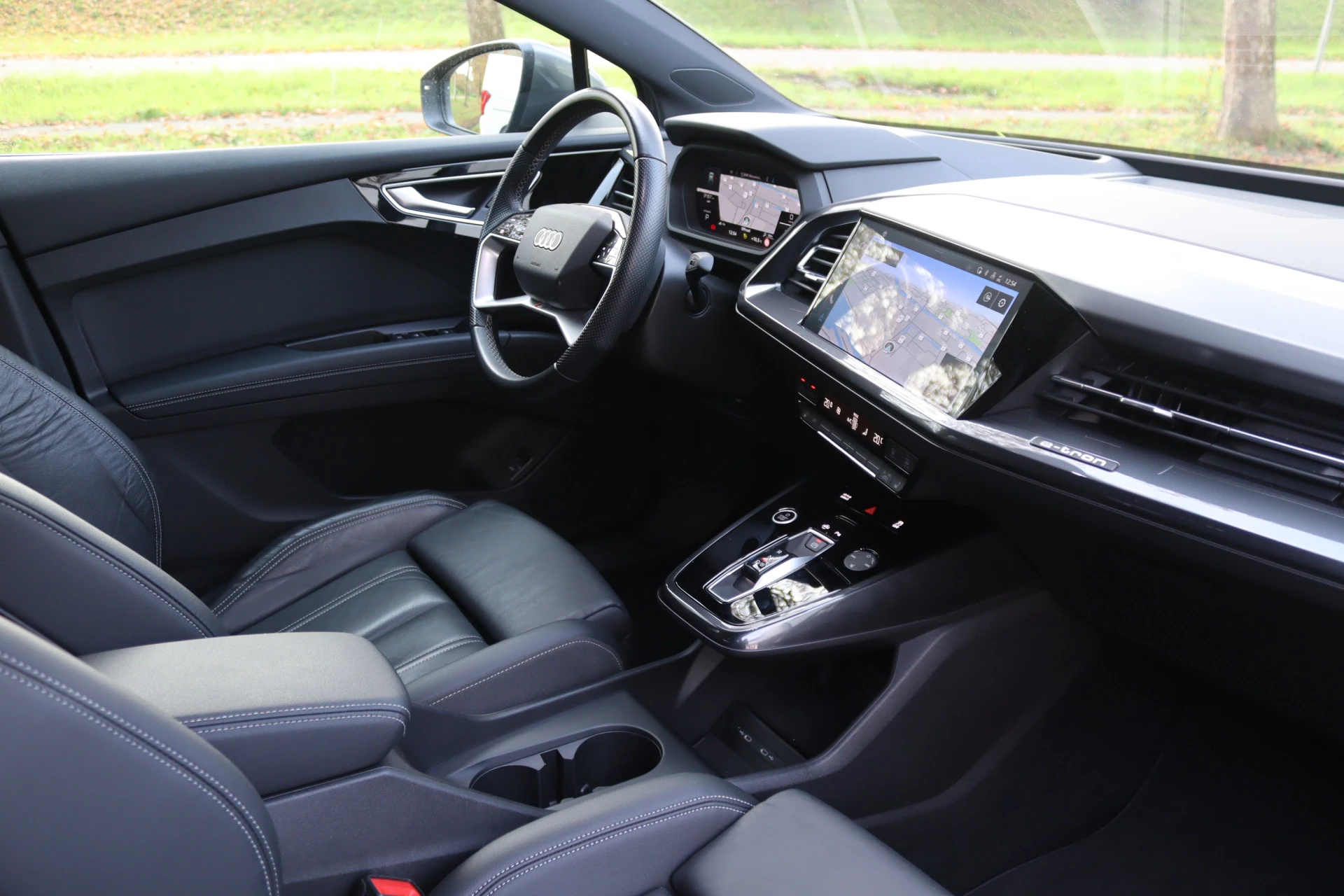 Hoofdafbeelding Audi Q4 e-tron