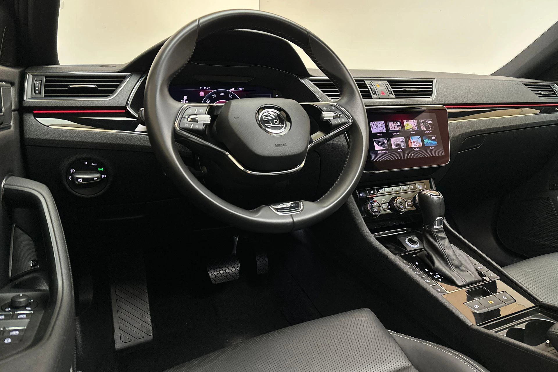 Hoofdafbeelding Škoda Superb