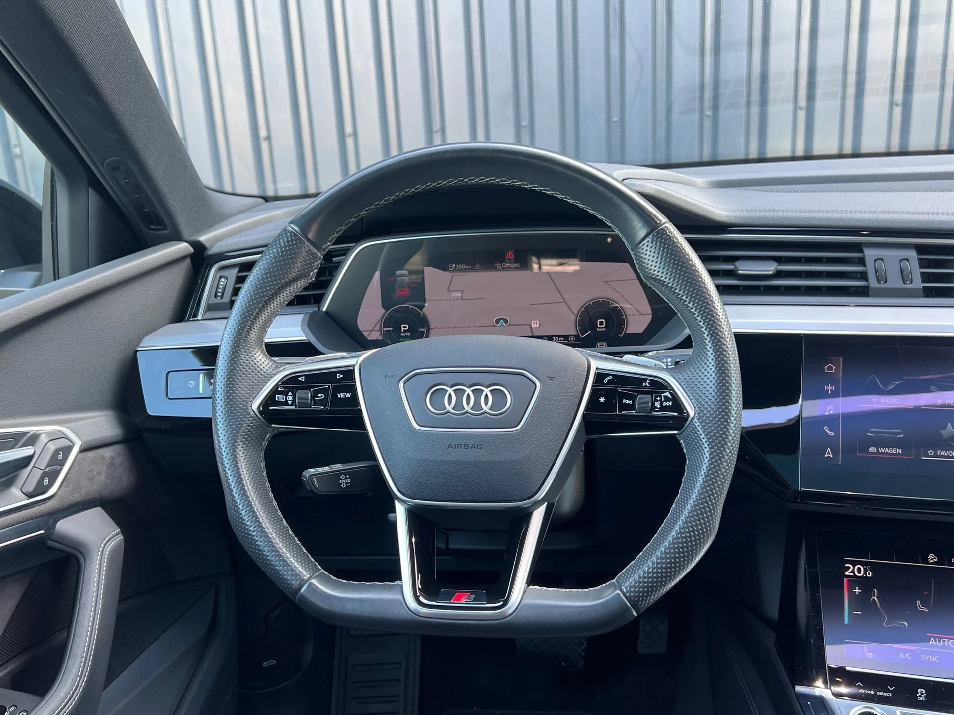 Hoofdafbeelding Audi e-tron