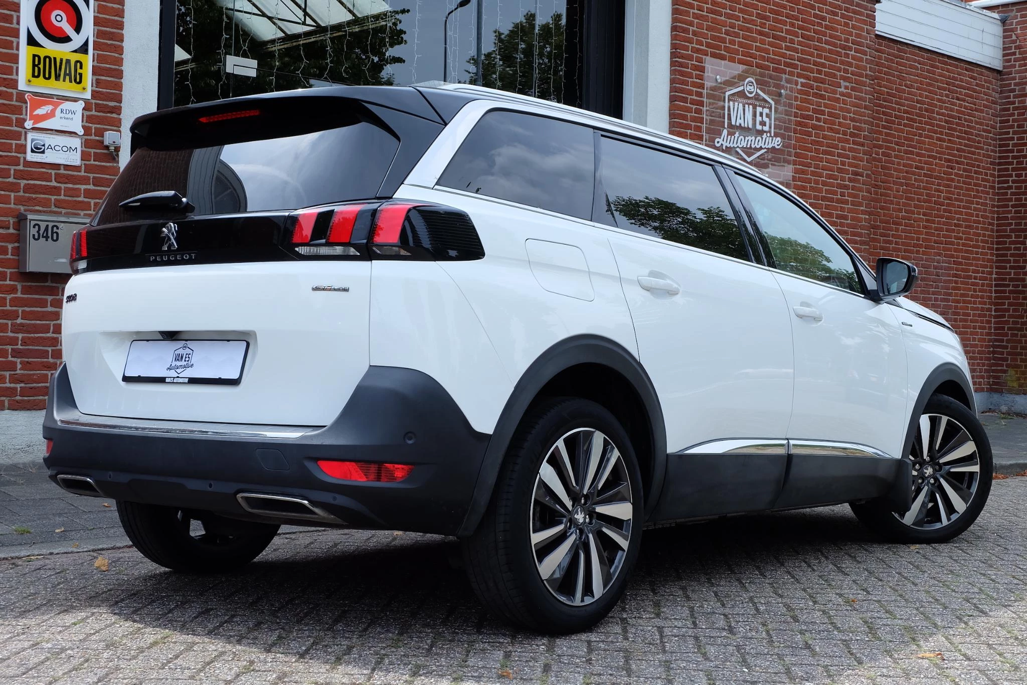 Hoofdafbeelding Peugeot 5008