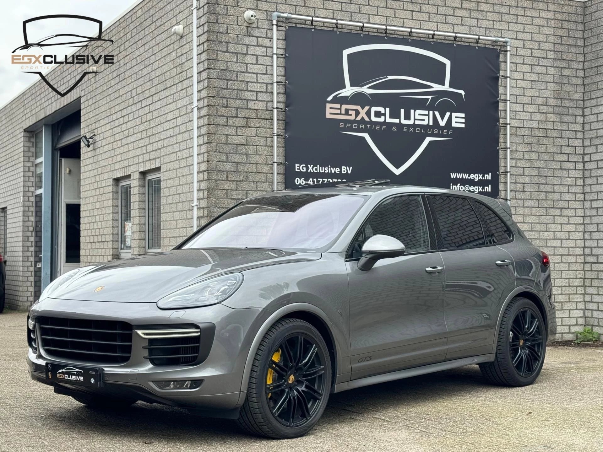 Hoofdafbeelding Porsche Cayenne