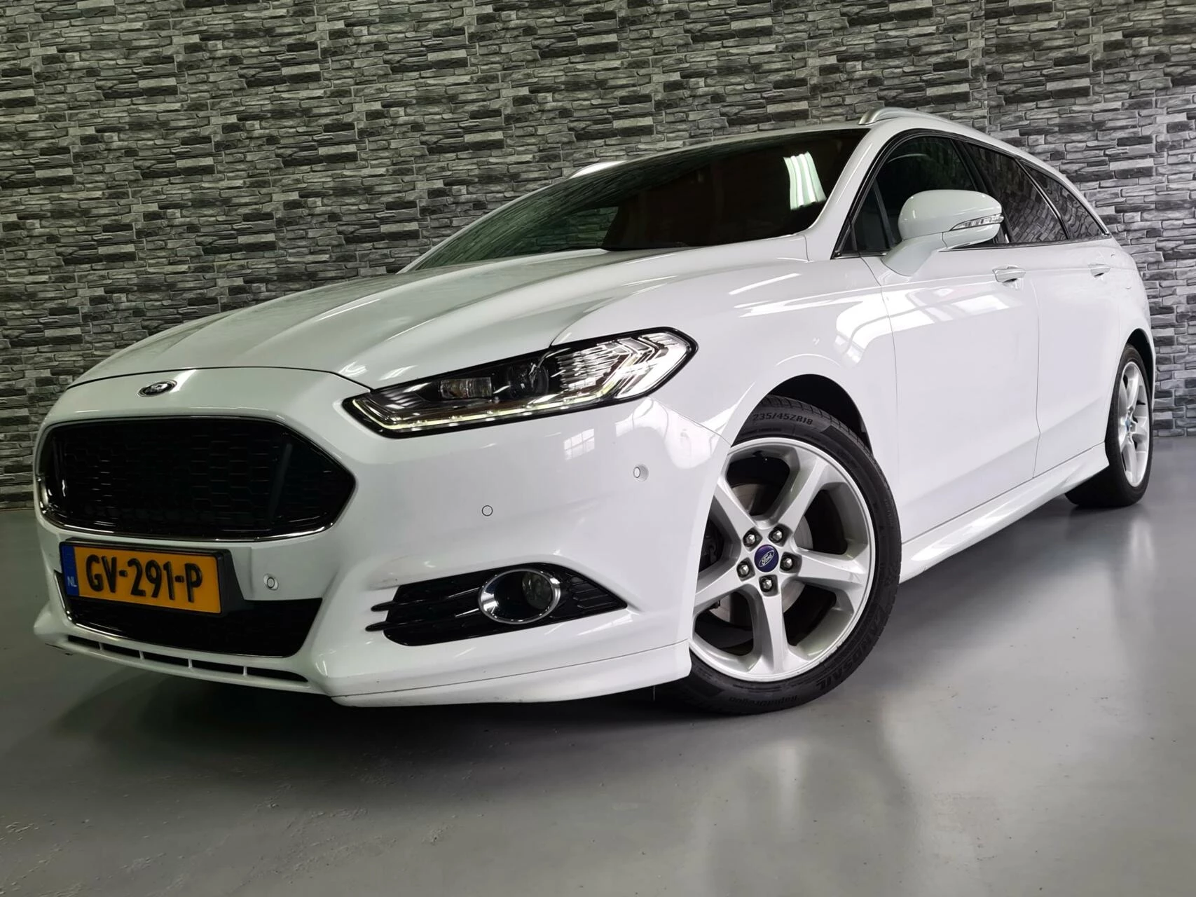Hoofdafbeelding Ford Mondeo